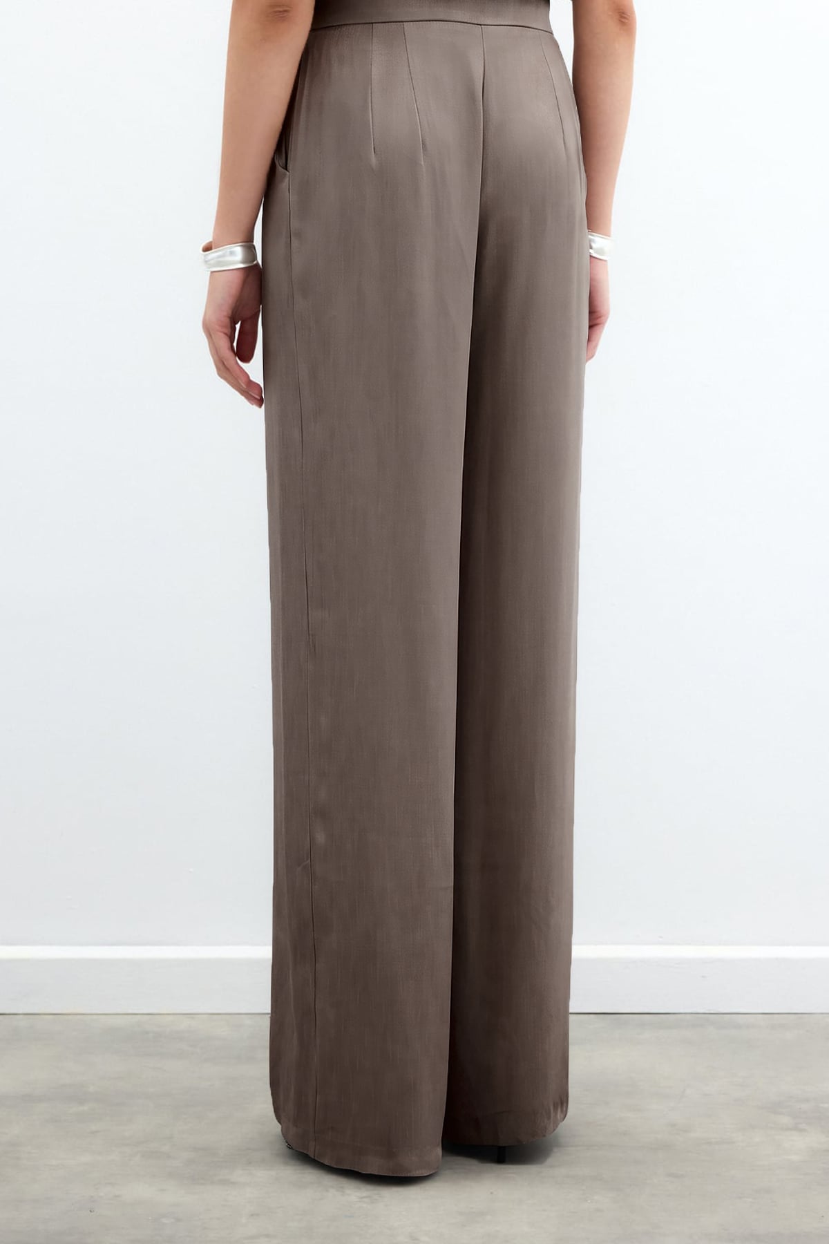 Pocketed Loose Trousers - Mınk