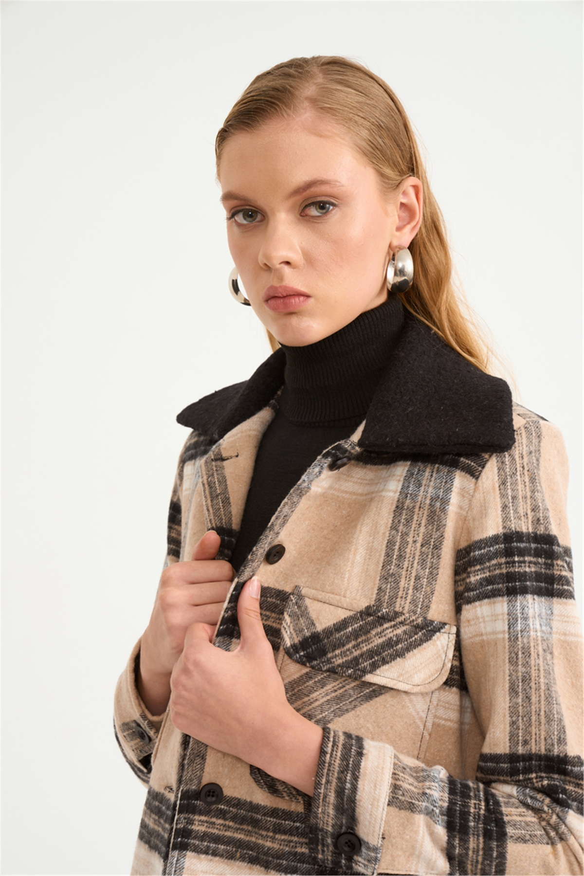 Cepli ekose detaylı ceket - BEJ