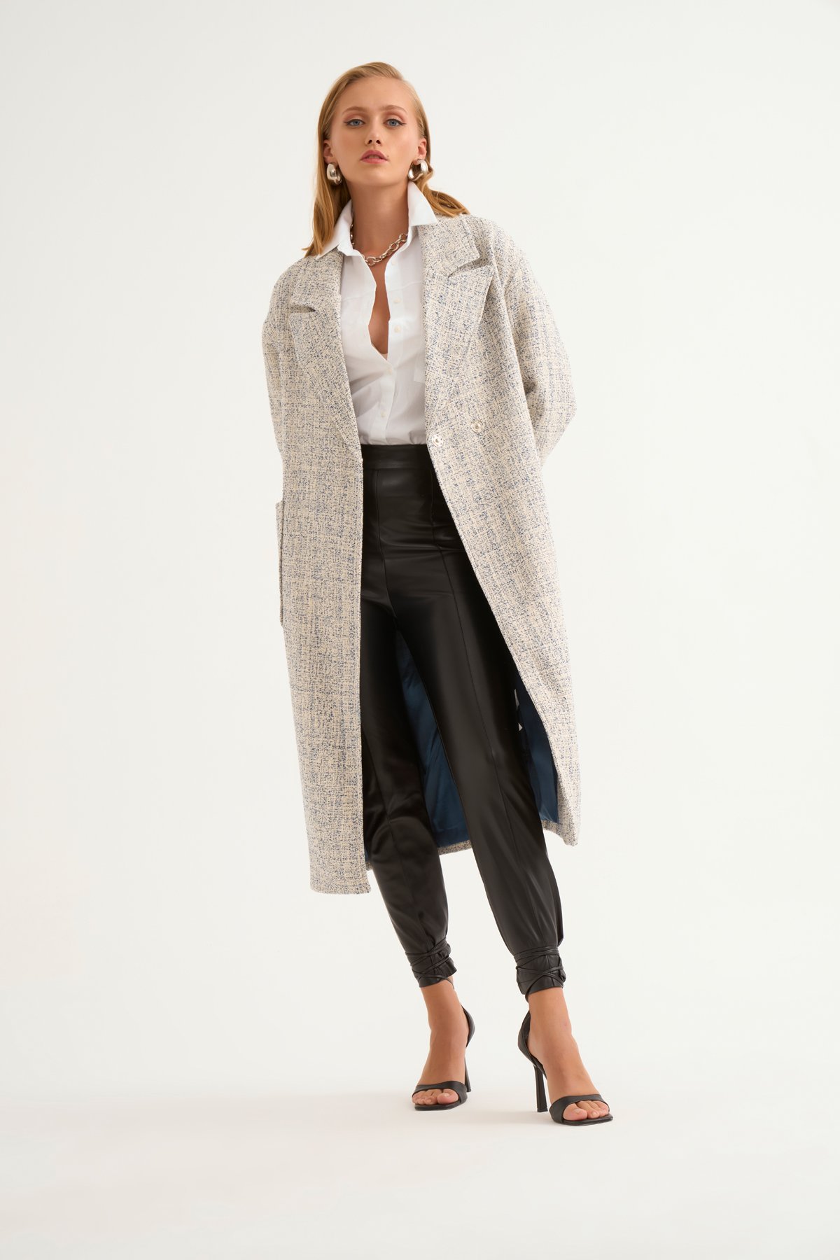 Cepli kırçıllı oversize kaban - İNDİGO