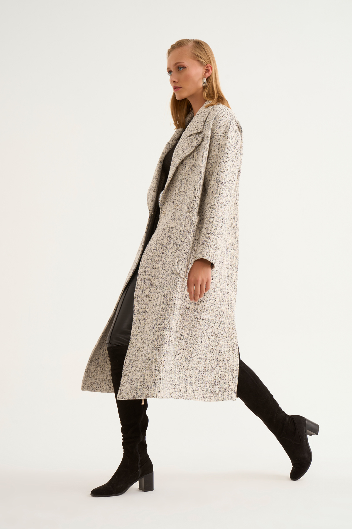 Cepli kırçıllı oversize kaban - SİYAH