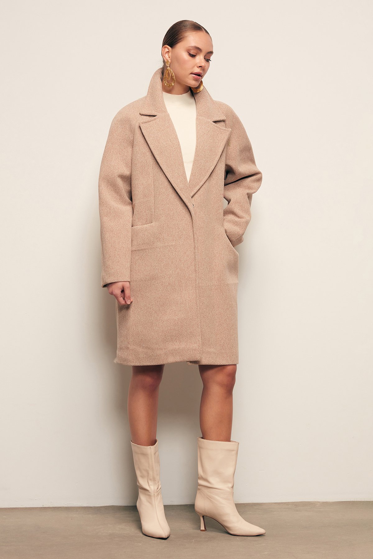 Pockets Short Coat - CAMEL