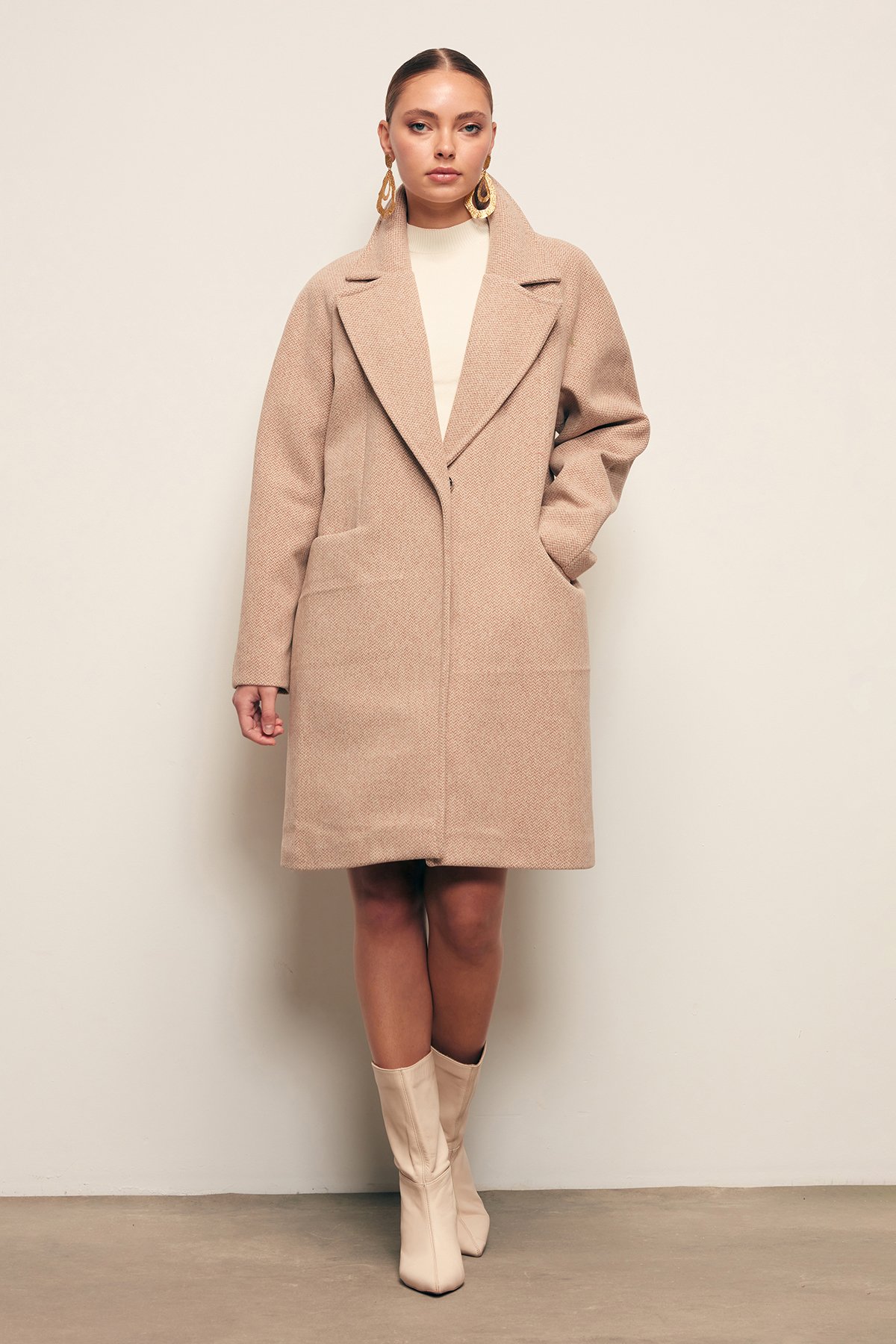 Pockets Short Coat - CAMEL