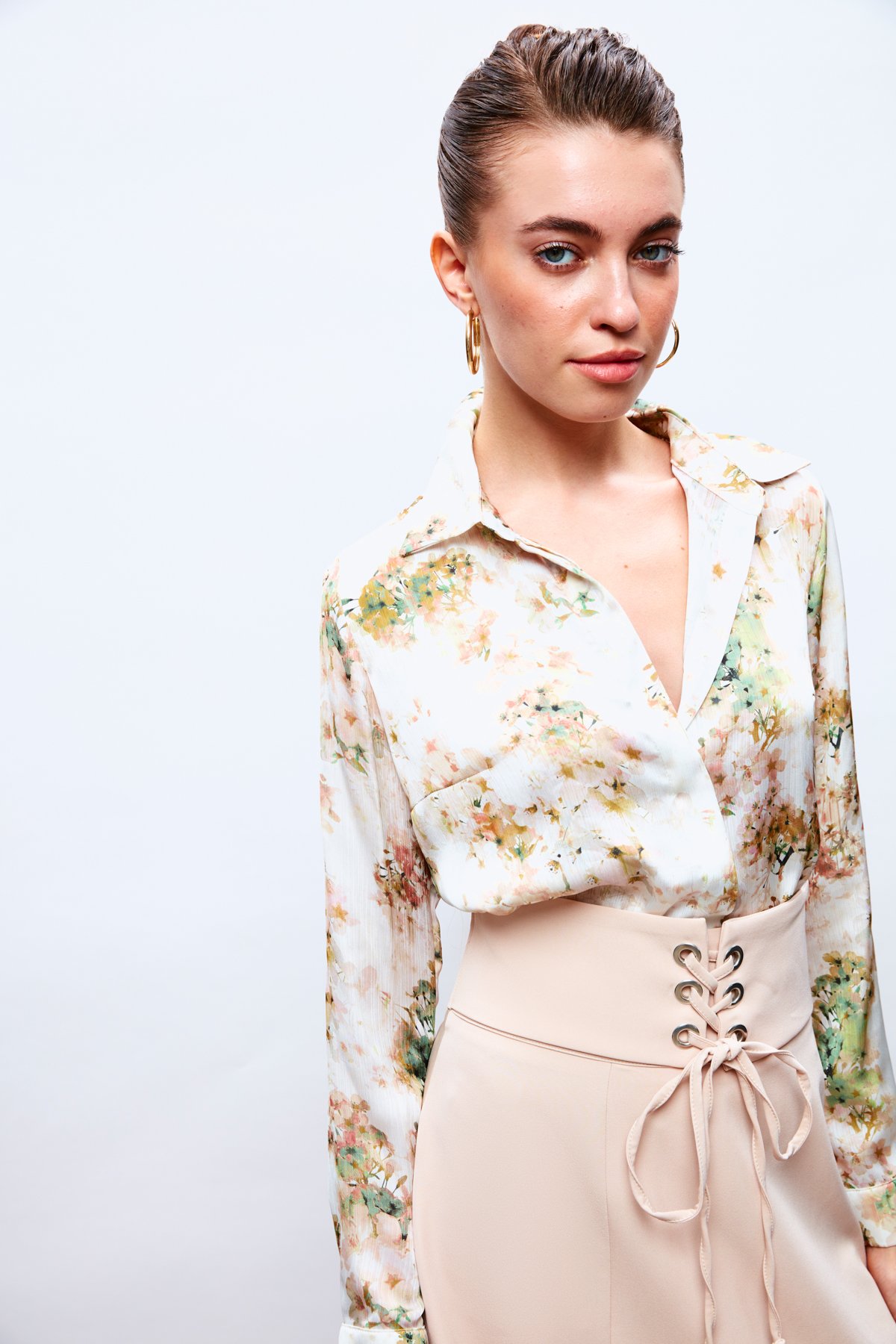 Çiçek Desenli Gömlek - ÇAĞLA YEŞİLİ