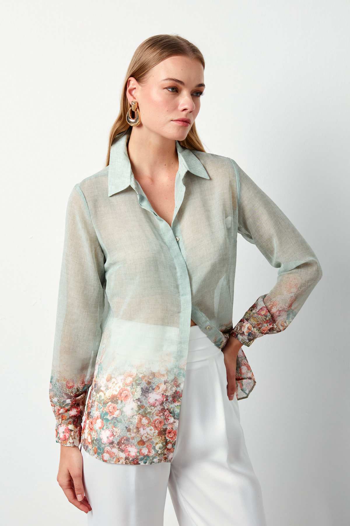 Çiçek Desenli Gömlek - ÇAĞLA YEŞİLİ
