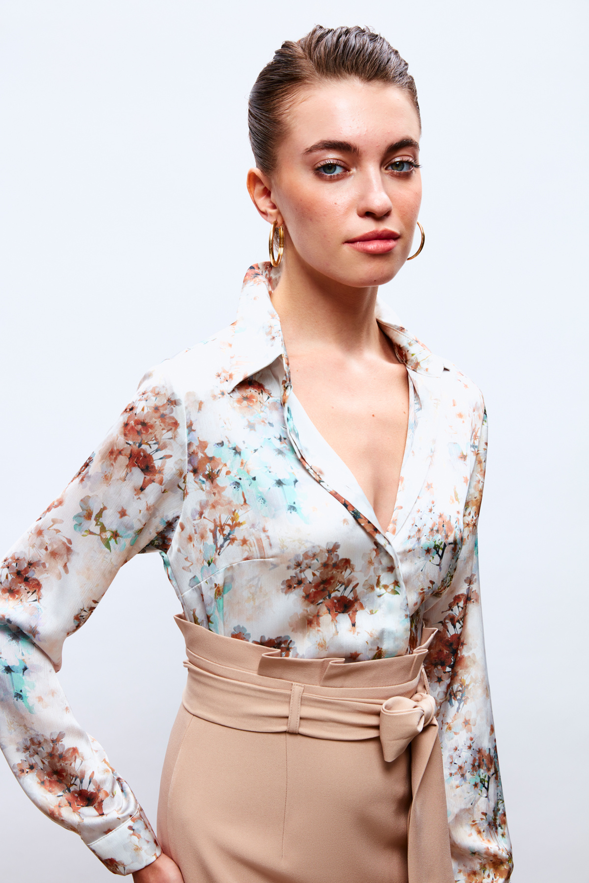 Çiçek Desenli Gömlek - KAHVE