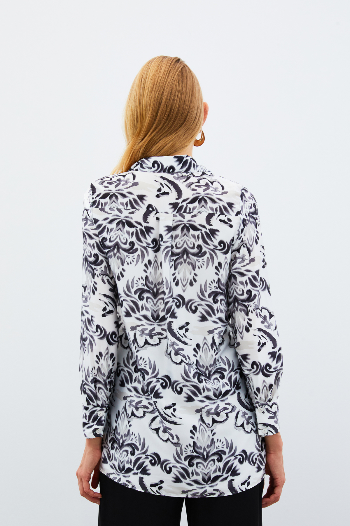 Çiçek Desenli Gömlek - SİYAH