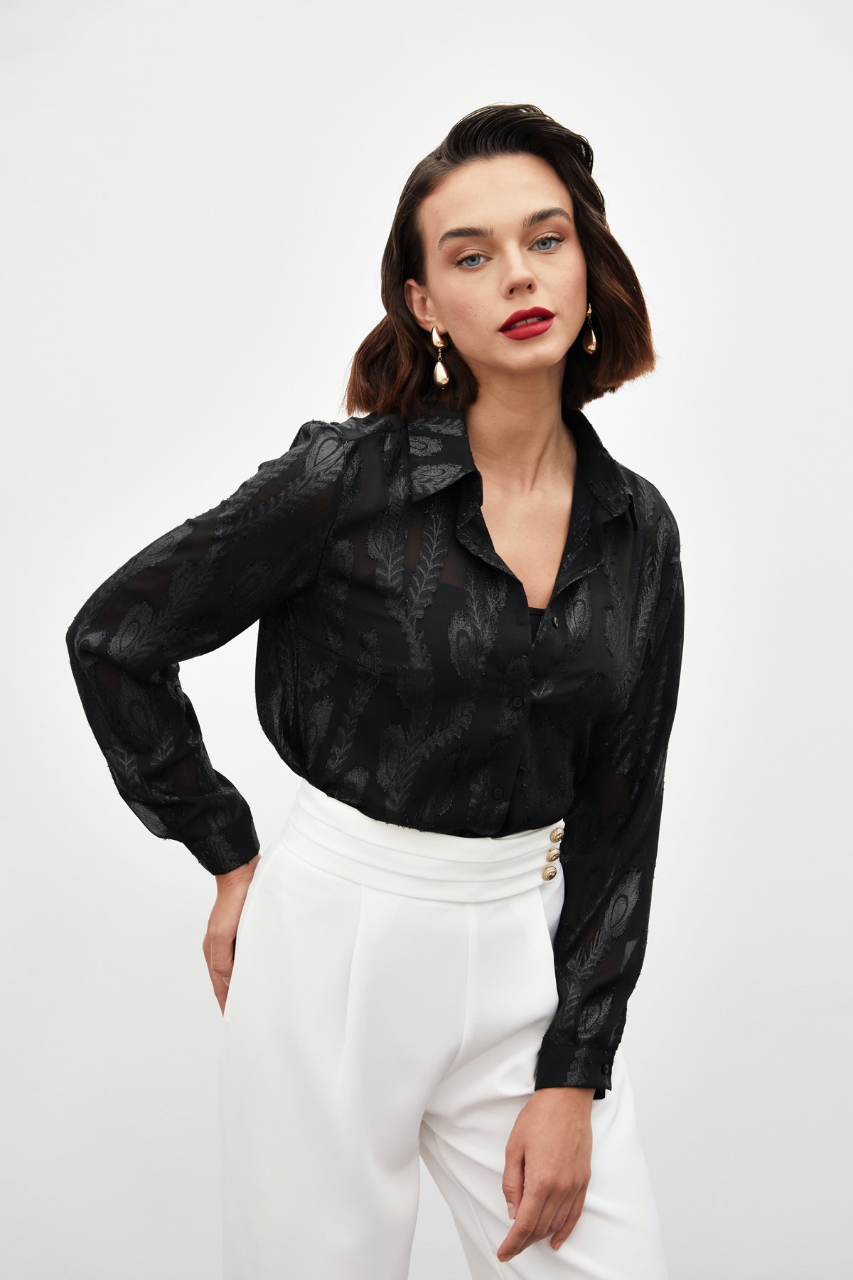 Çiçek Desenli Simli Gömlek - SİYAH