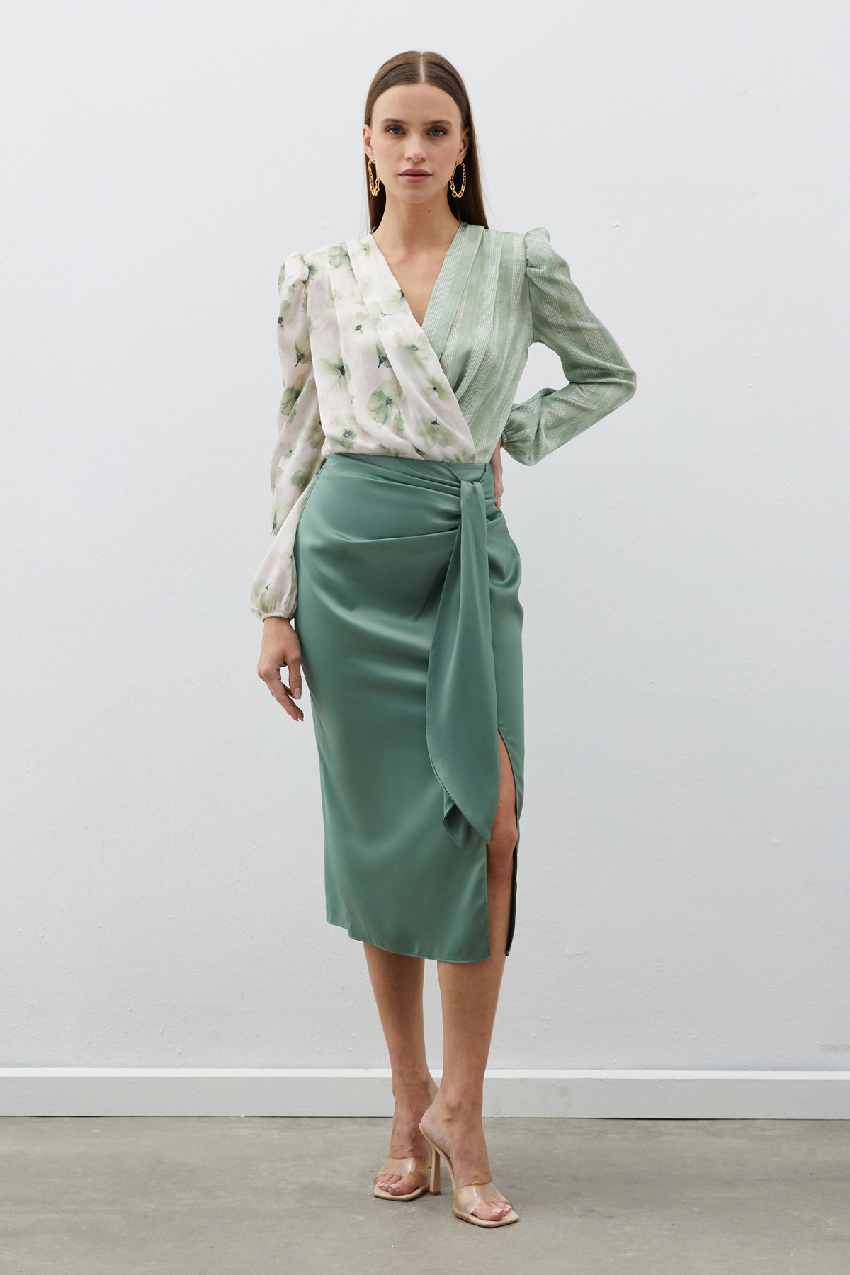 Çift Desenli Kruvaze Bodysuit Bluz - ÇAĞLA YEŞİLİ