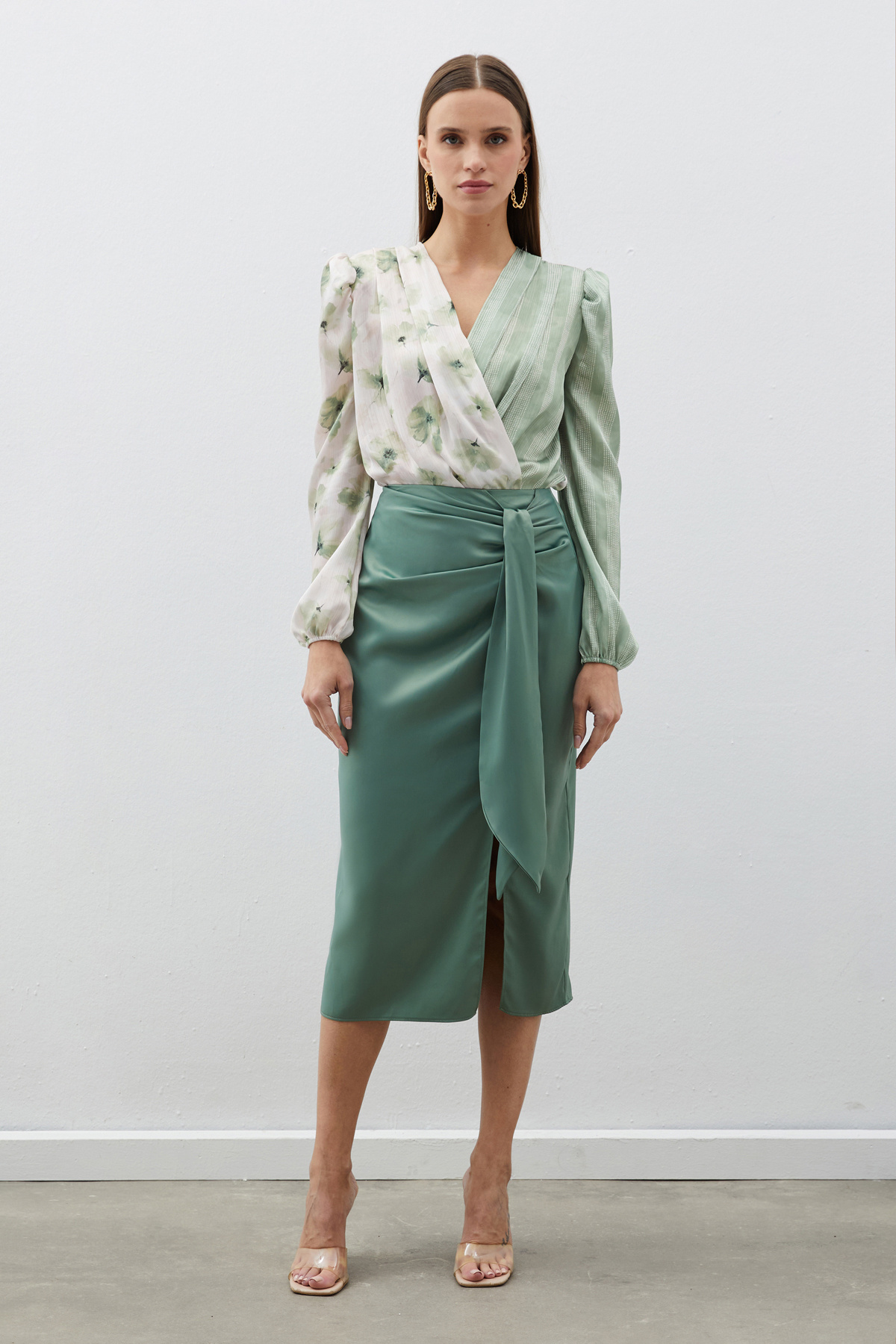 Çift Desenli Kruvaze Bodysuit Bluz - ÇAĞLA YEŞİLİ