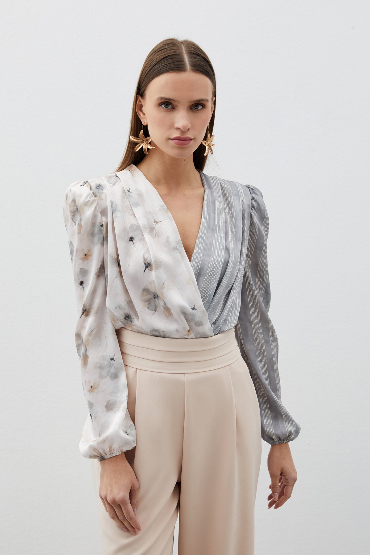 Çift Desenli Kruvaze Bodysuit Bluz - GRİ