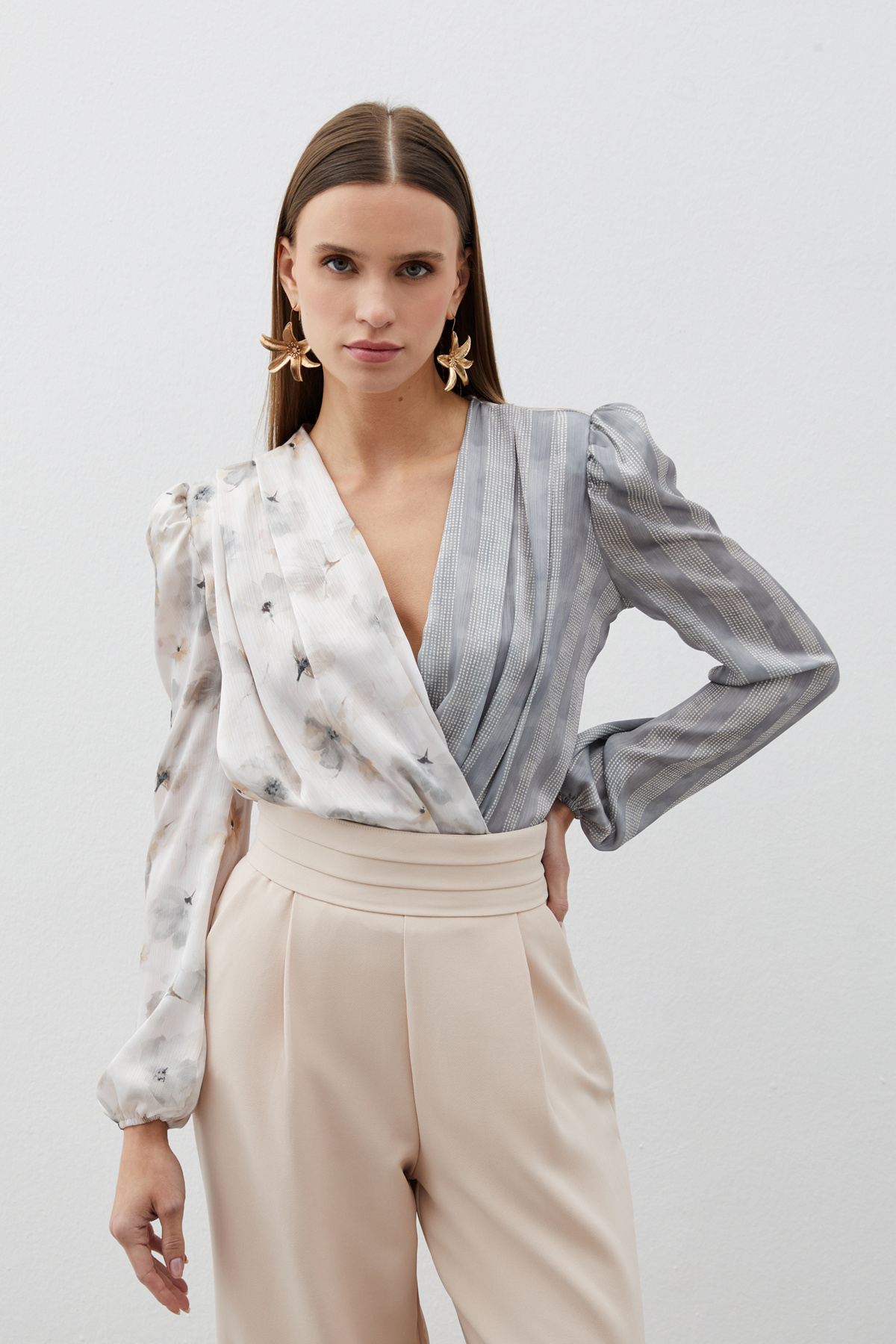 Çift Desenli Kruvaze Bodysuit Bluz - GRİ