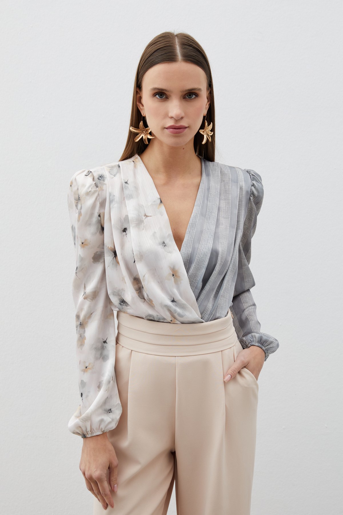 Çift Desenli Kruvaze Bodysuit Bluz - GRİ