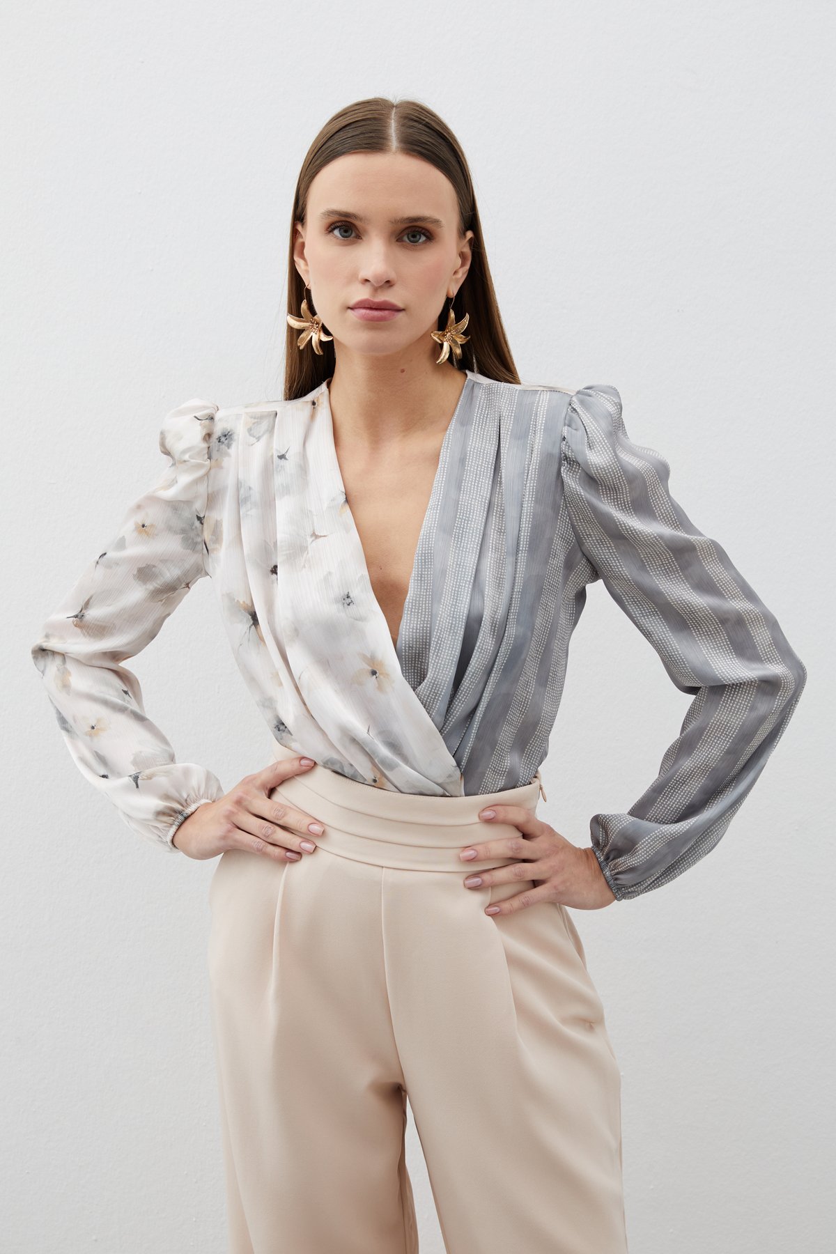 Çift Desenli Kruvaze Bodysuit Bluz - GRİ