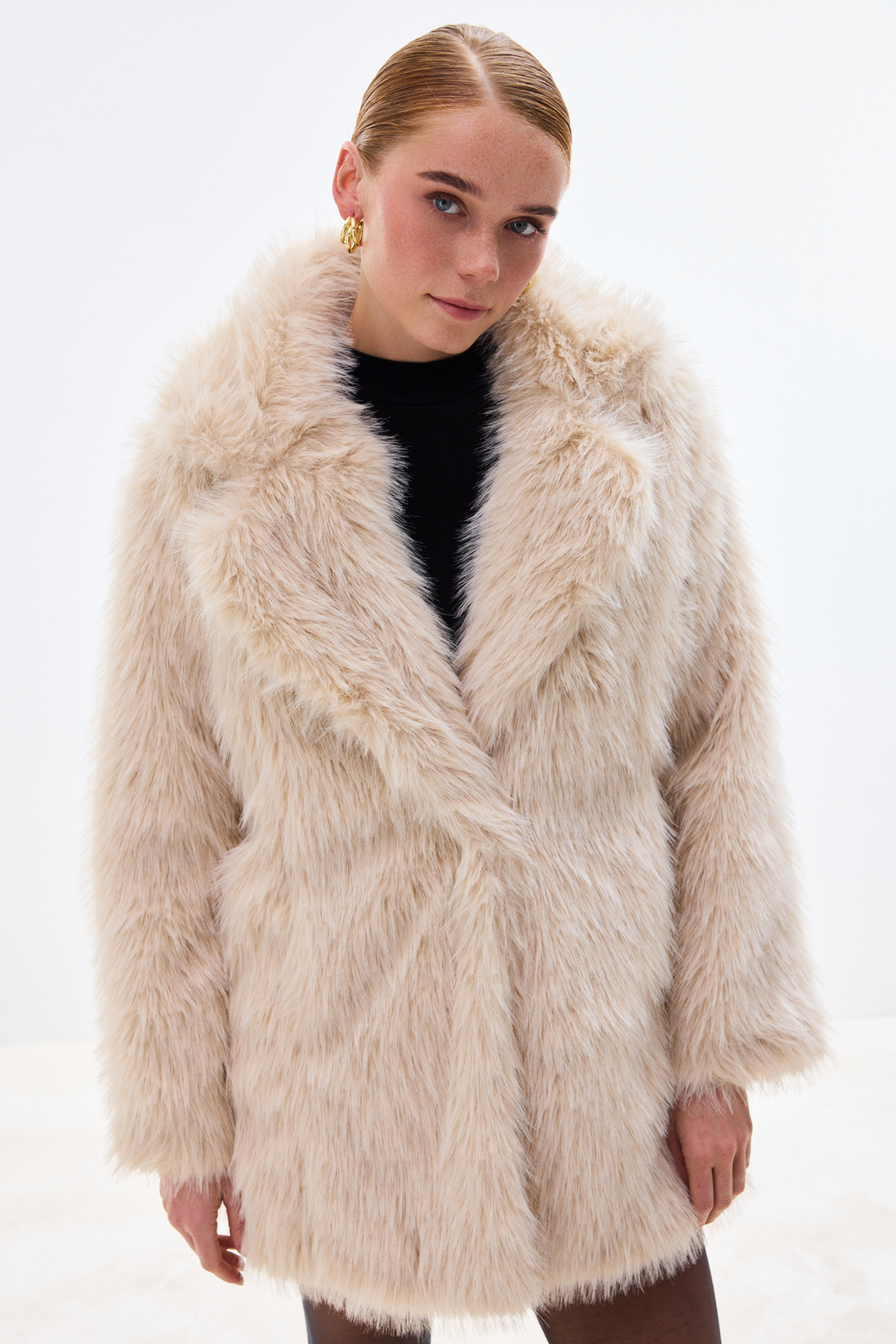 Çıt Çıt Detaylı Kürk - Bej