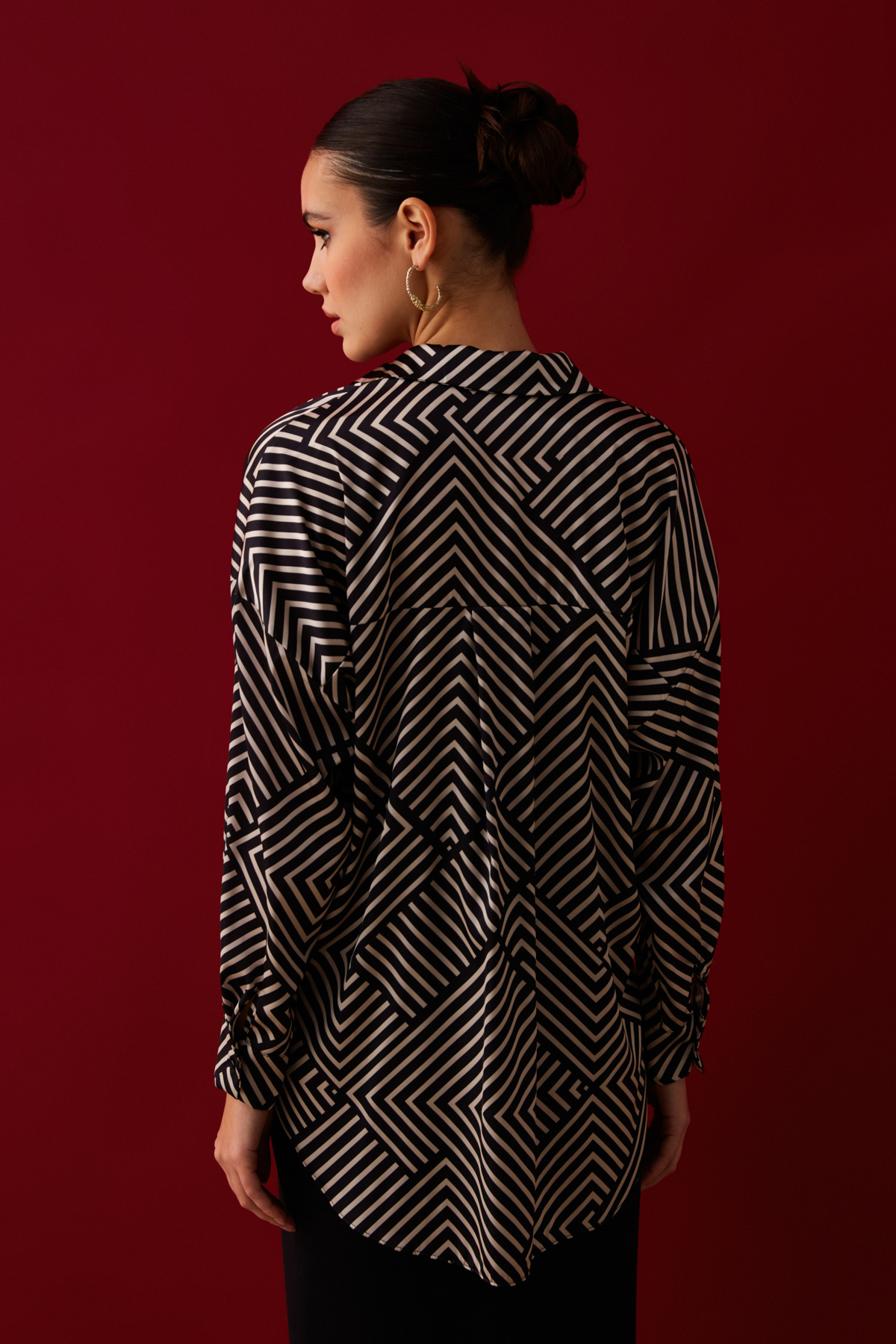 Çizgi Desenli Salaş Gömlek - SİYAH