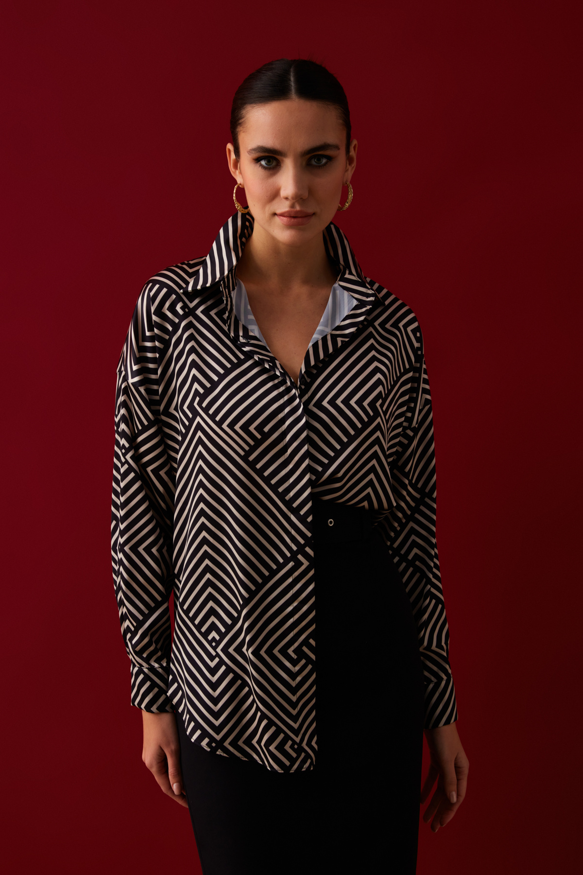 Çizgi Desenli Salaş Gömlek - SİYAH