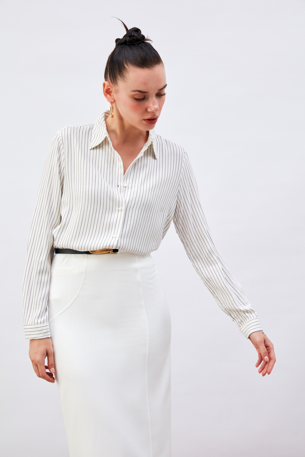 Line Pattern Long Shirt - ECRU