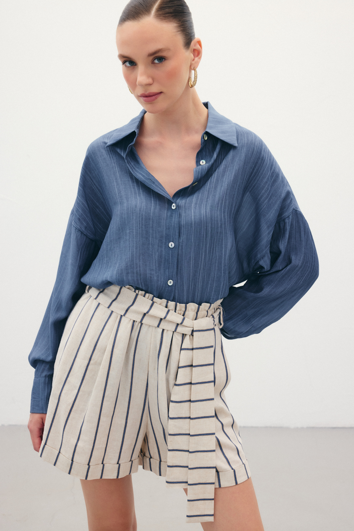 Çizgili Keten Şort - Lacivert