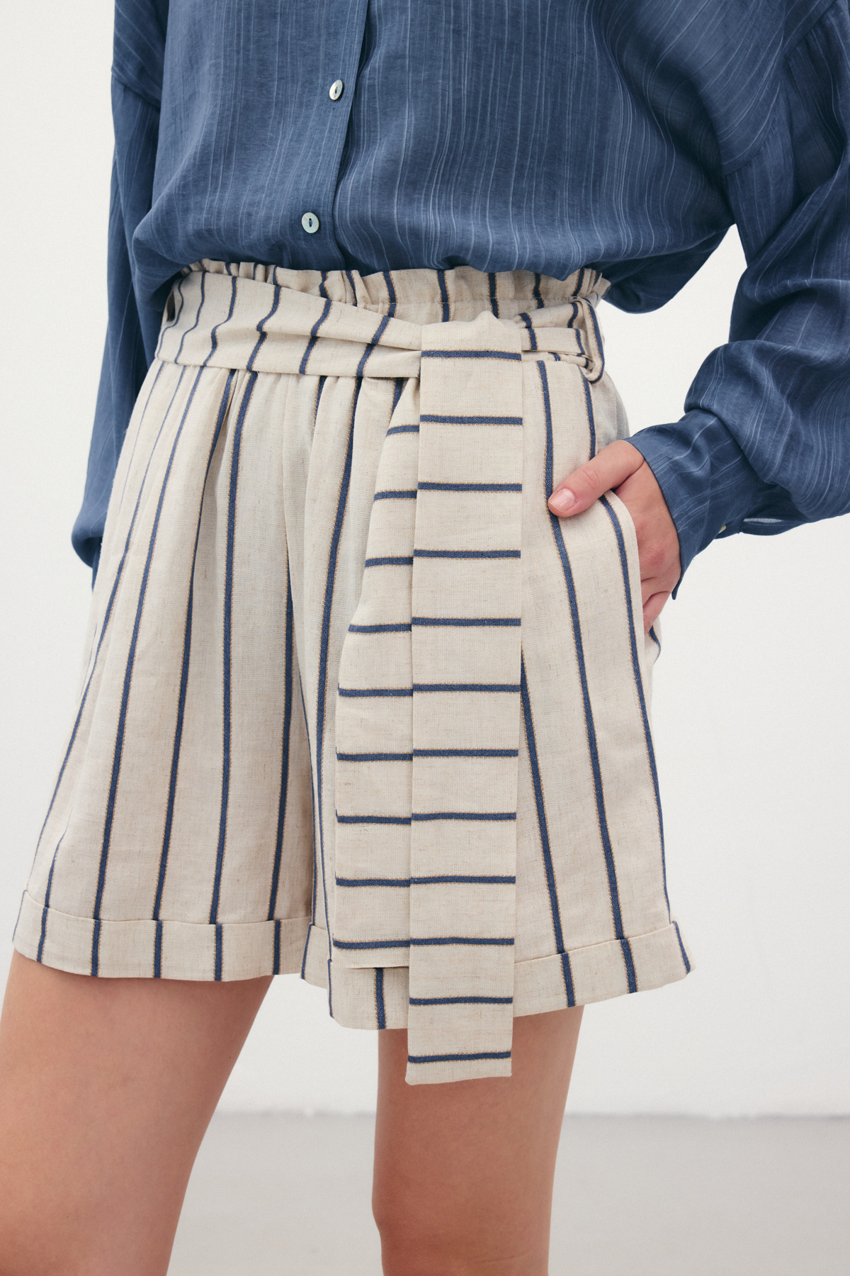 Çizgili Keten Şort - Lacivert
