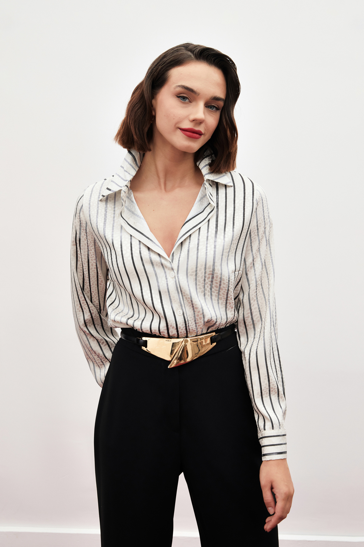 Çizgili Klasik Gömlek - SİYAH