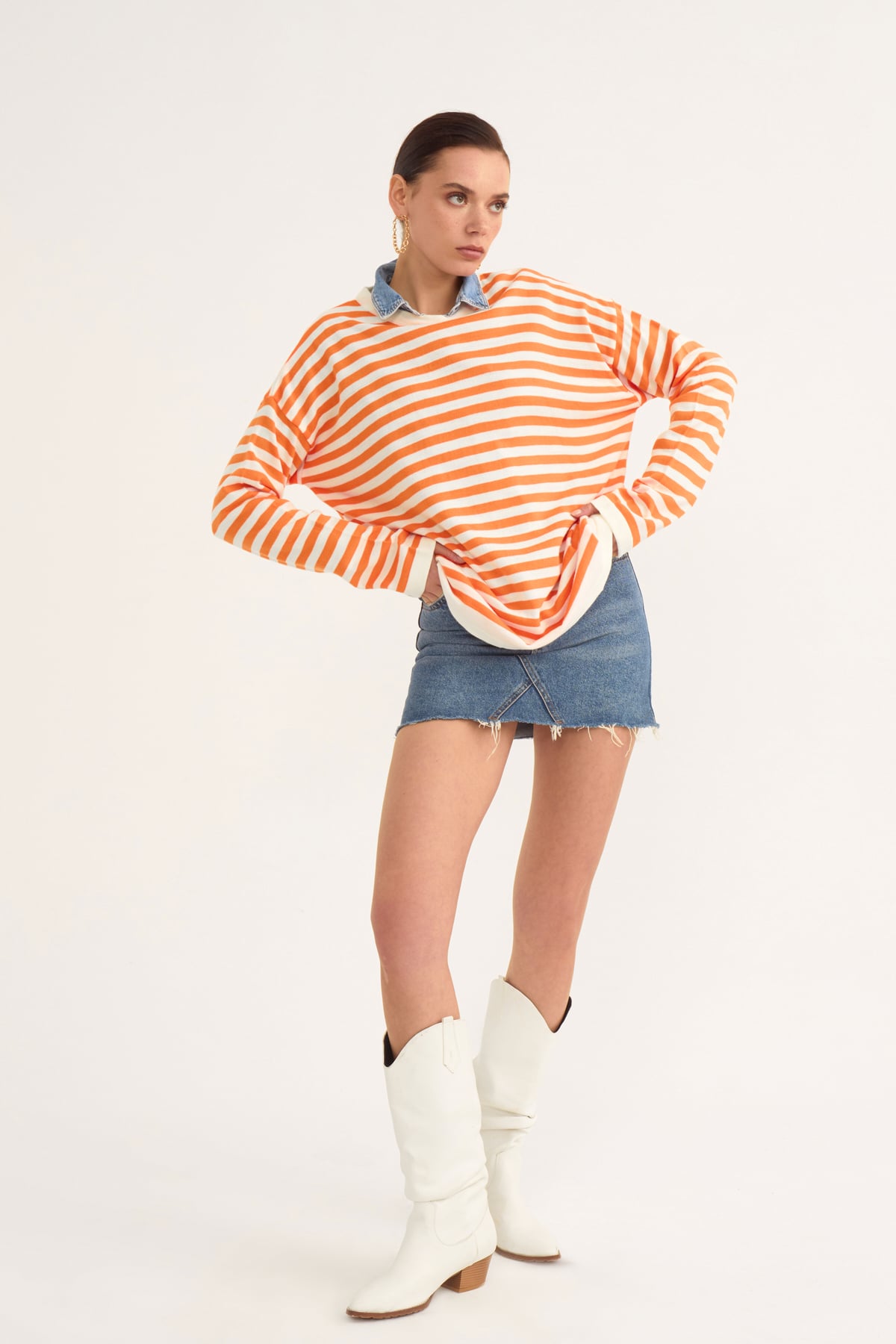 Striped oversize knit sweater - ORANJ