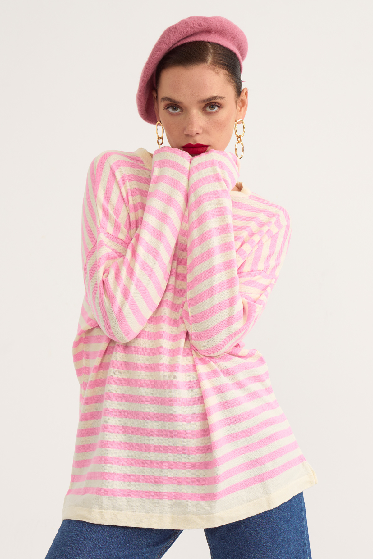 Striped oversize knit sweater - PINK