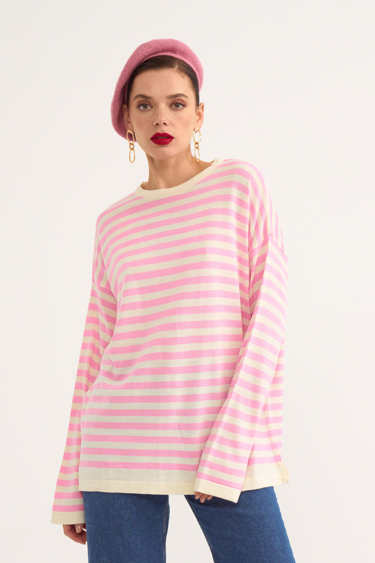 Striped oversize knit sweater - PINK