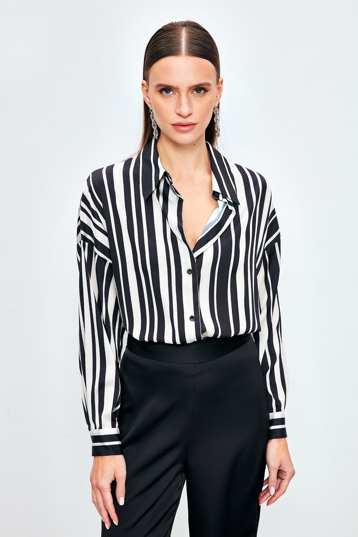 Çizgili Salaş Gömlek - SİYAH