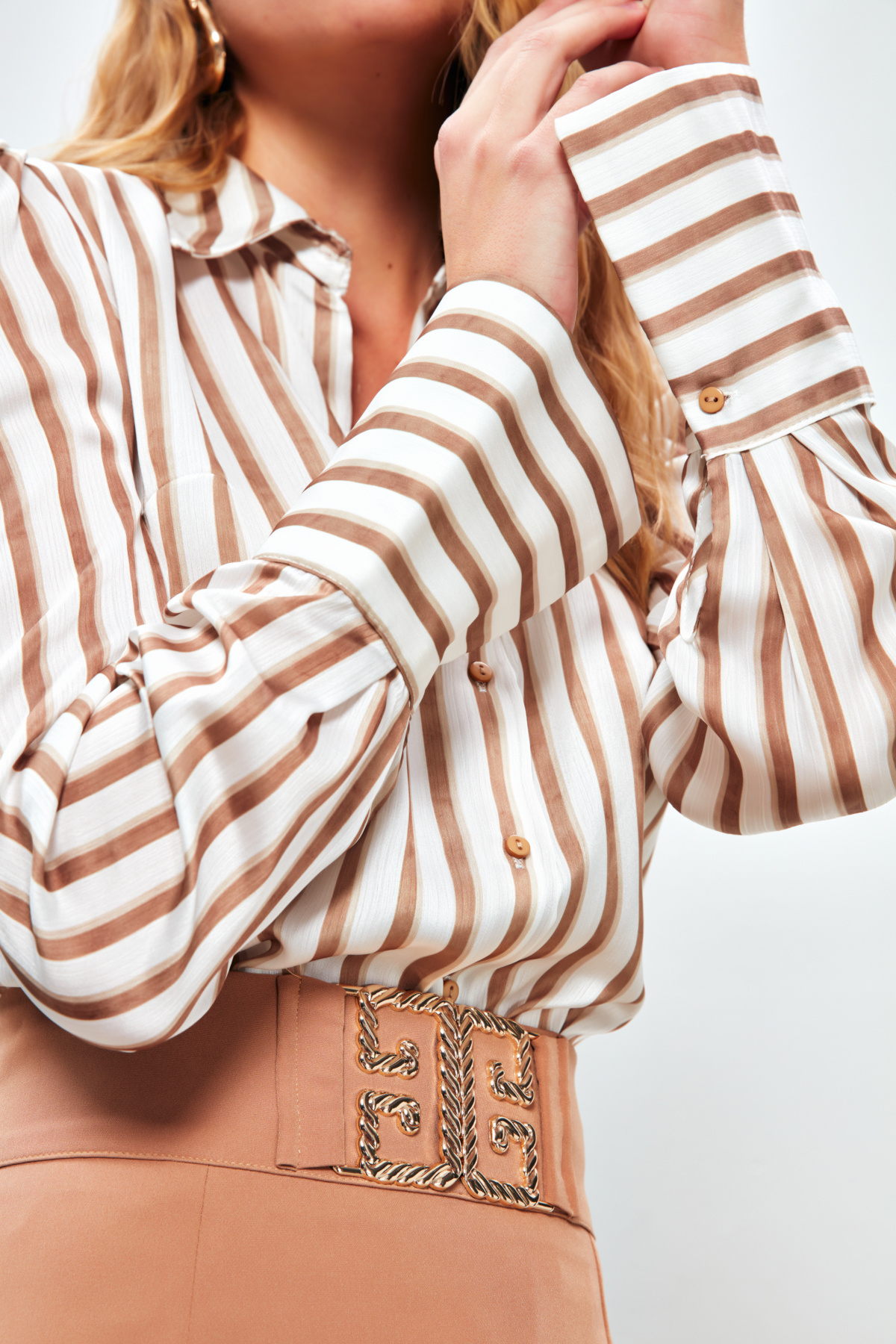 Çizgili Vatka Detaylı Gömlek - VİZON