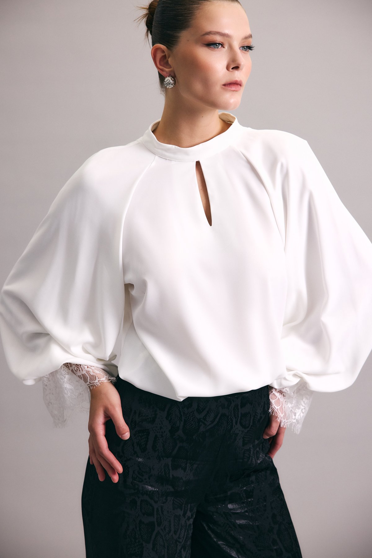 Long-sleeved Blouse with Lace Details - Ecru