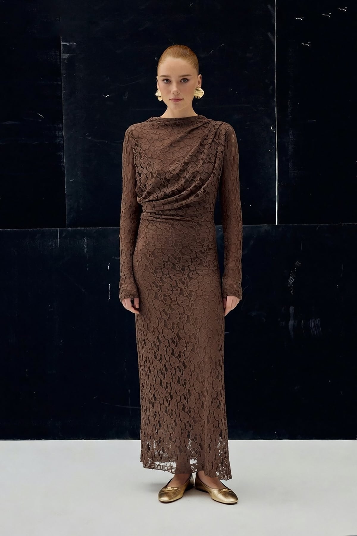 Lace Dress - Brown