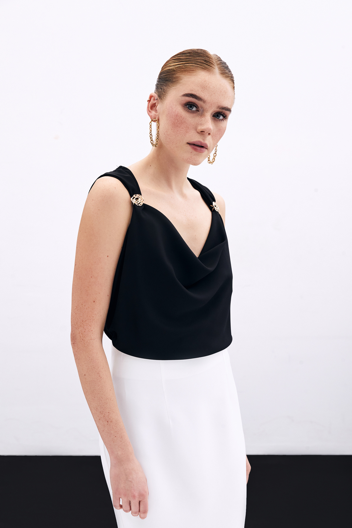 Degaje Yaka Bluz - Siyah