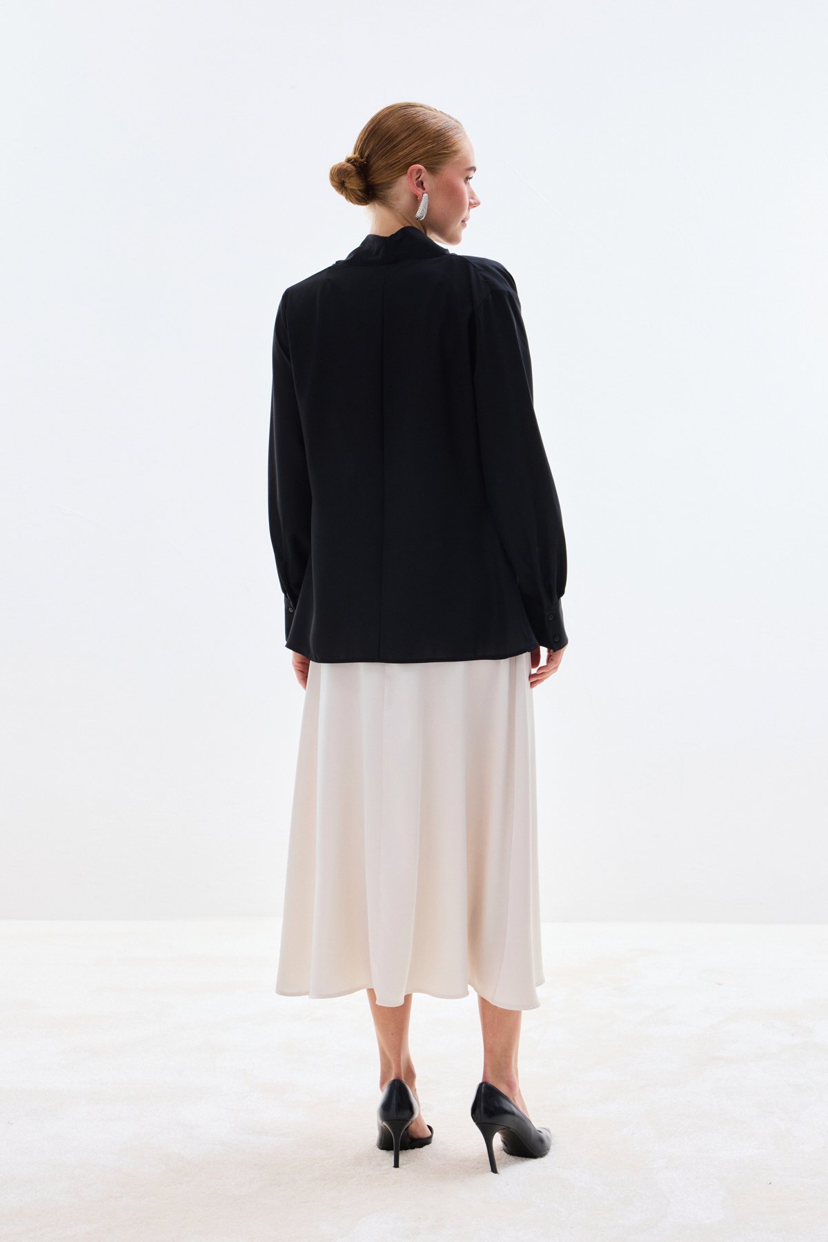 Degaje Yaka Bluz - Siyah