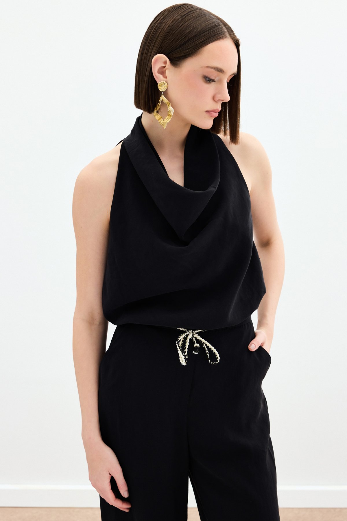 Degaje Yaka Bluz - Siyah