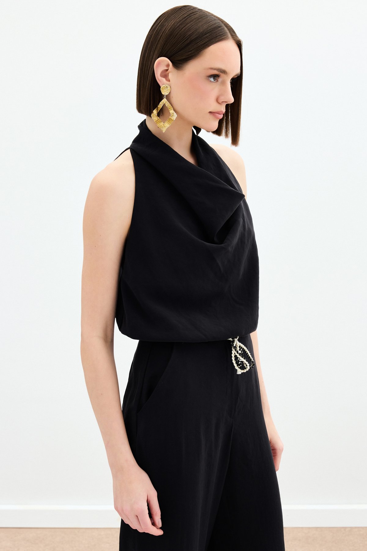 Degaje Yaka Bluz - Siyah