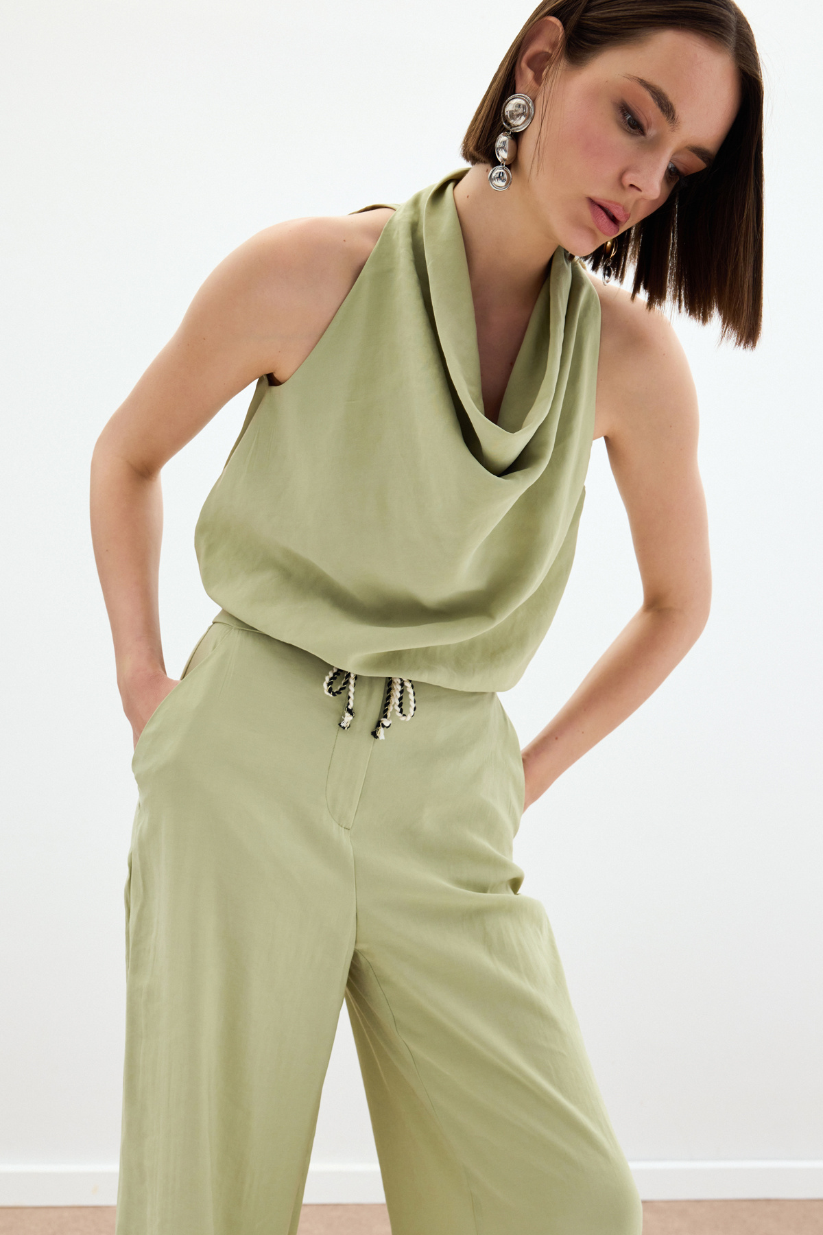 Degaje Yaka Bluz - Yağ Yeşili