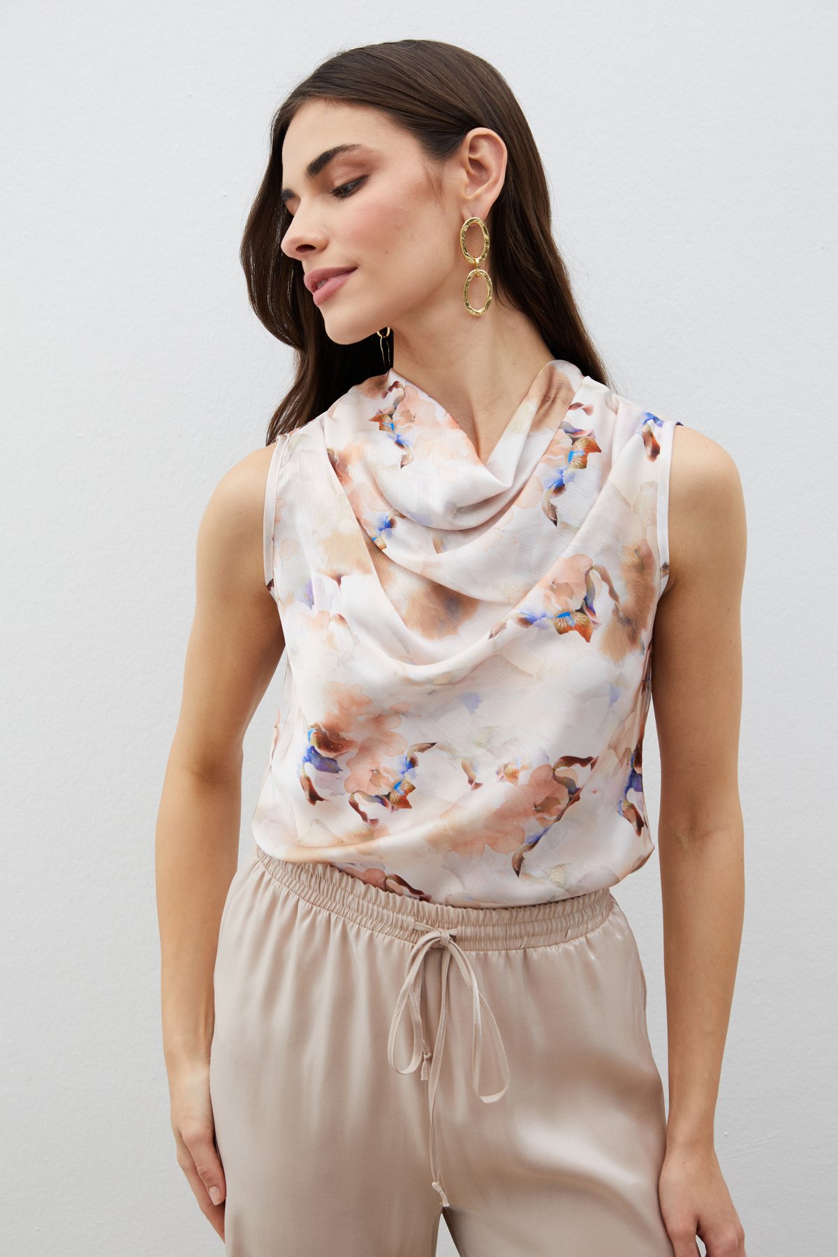 Degaje Yaka Desenli Bluz - VİZON