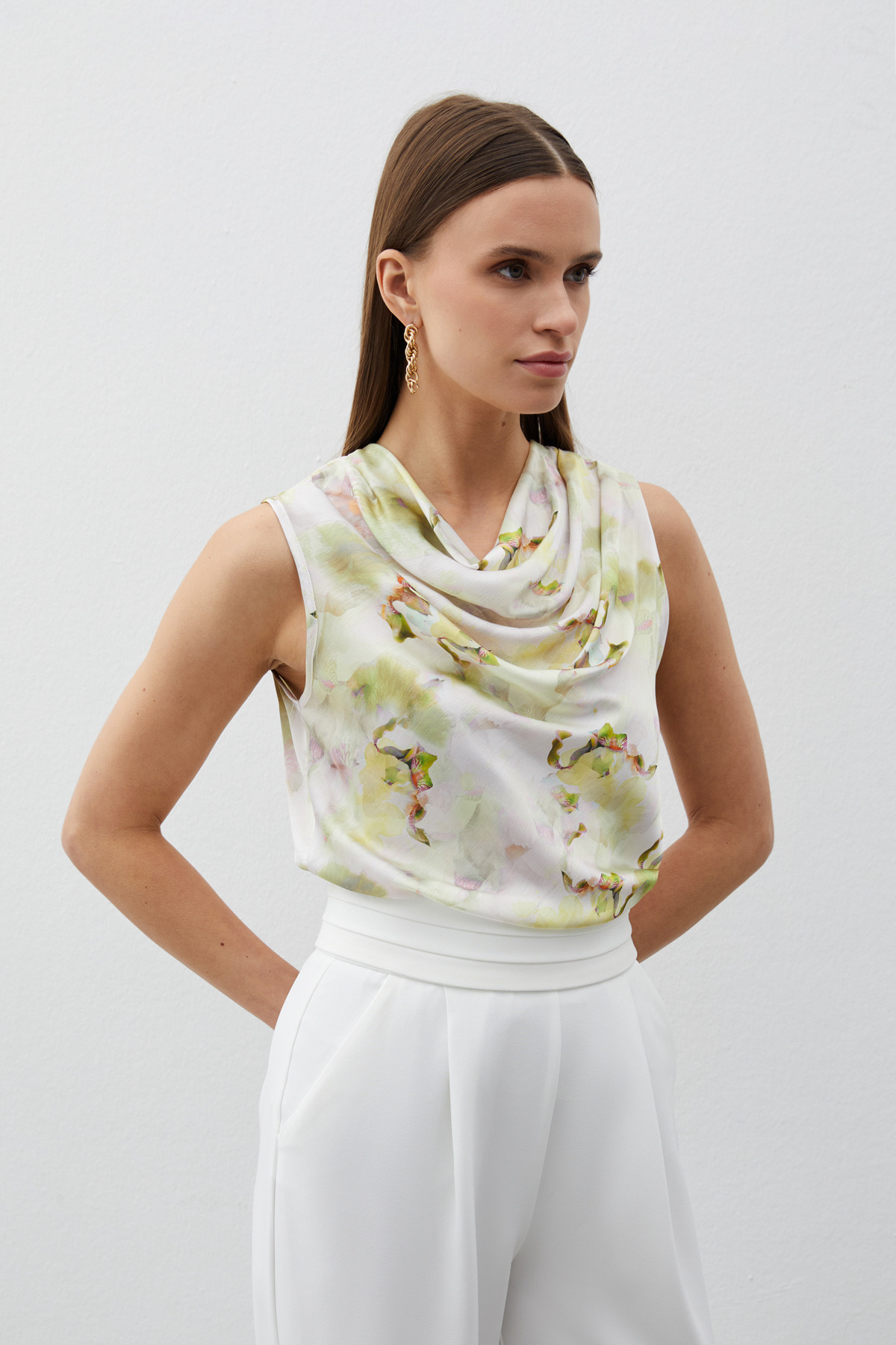 Degaje Yaka Desenli Bluz - YAĞ YEŞİLİ