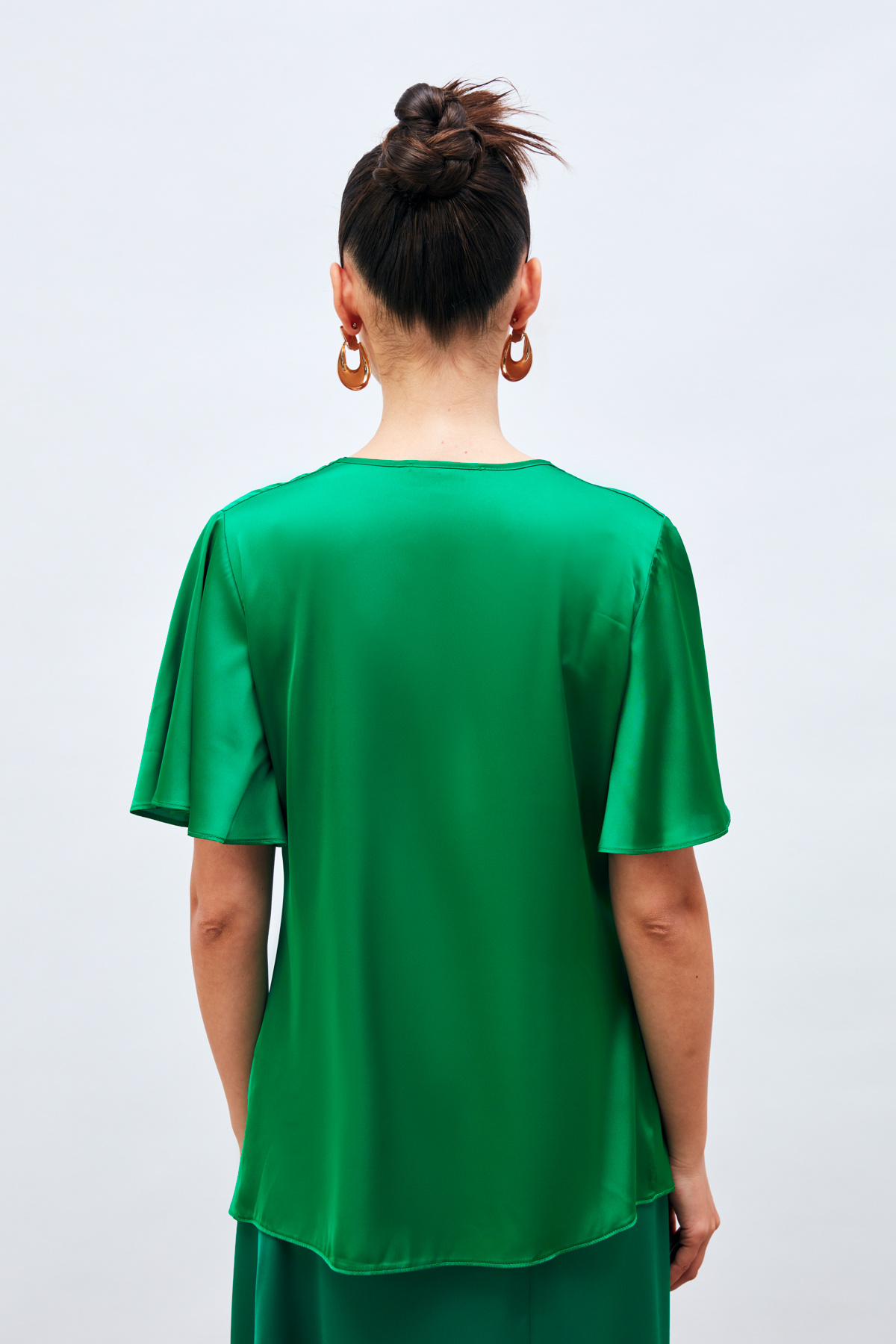 Degaje Yaka Dökümlü Saten Bluz - YEŞİL