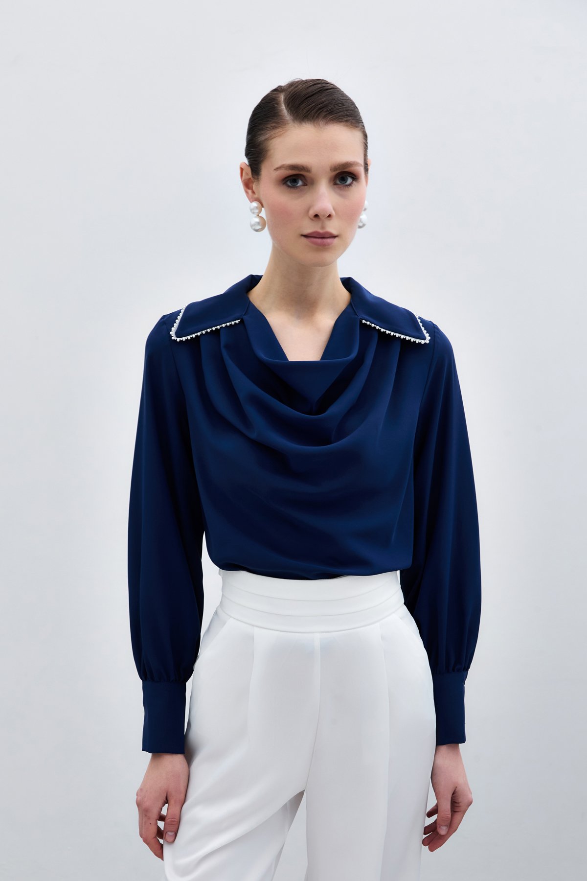 Degaje Yaka İncili Salaş Bluz - Lacivert