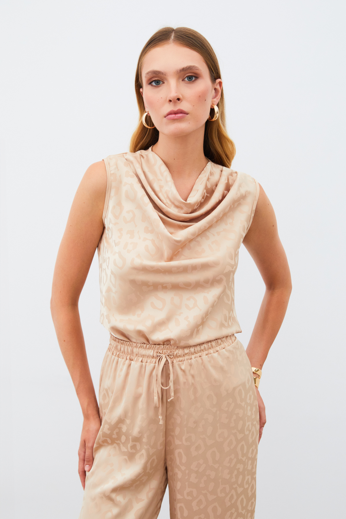 Degaje Yaka Kolsuz Bluz - CAMEL