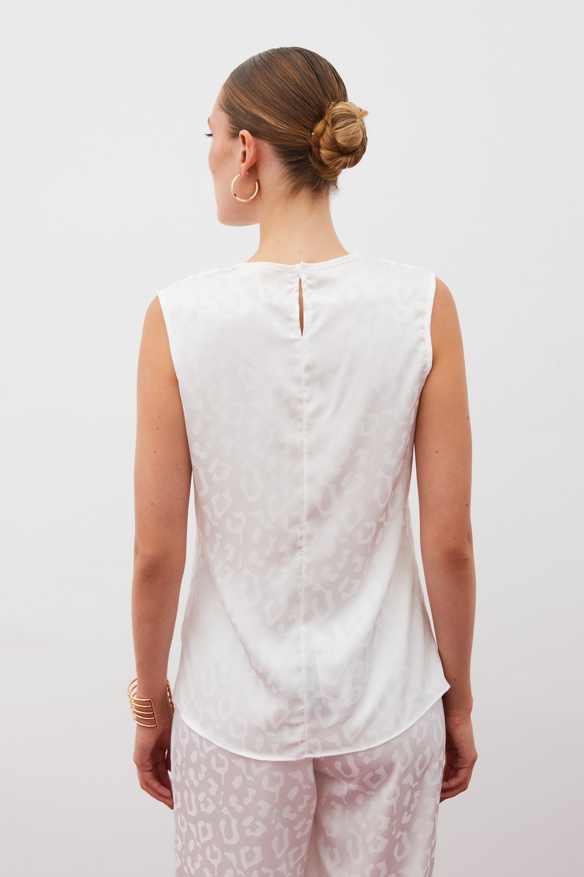 Degaje Yaka Kolsuz Bluz - EKRU