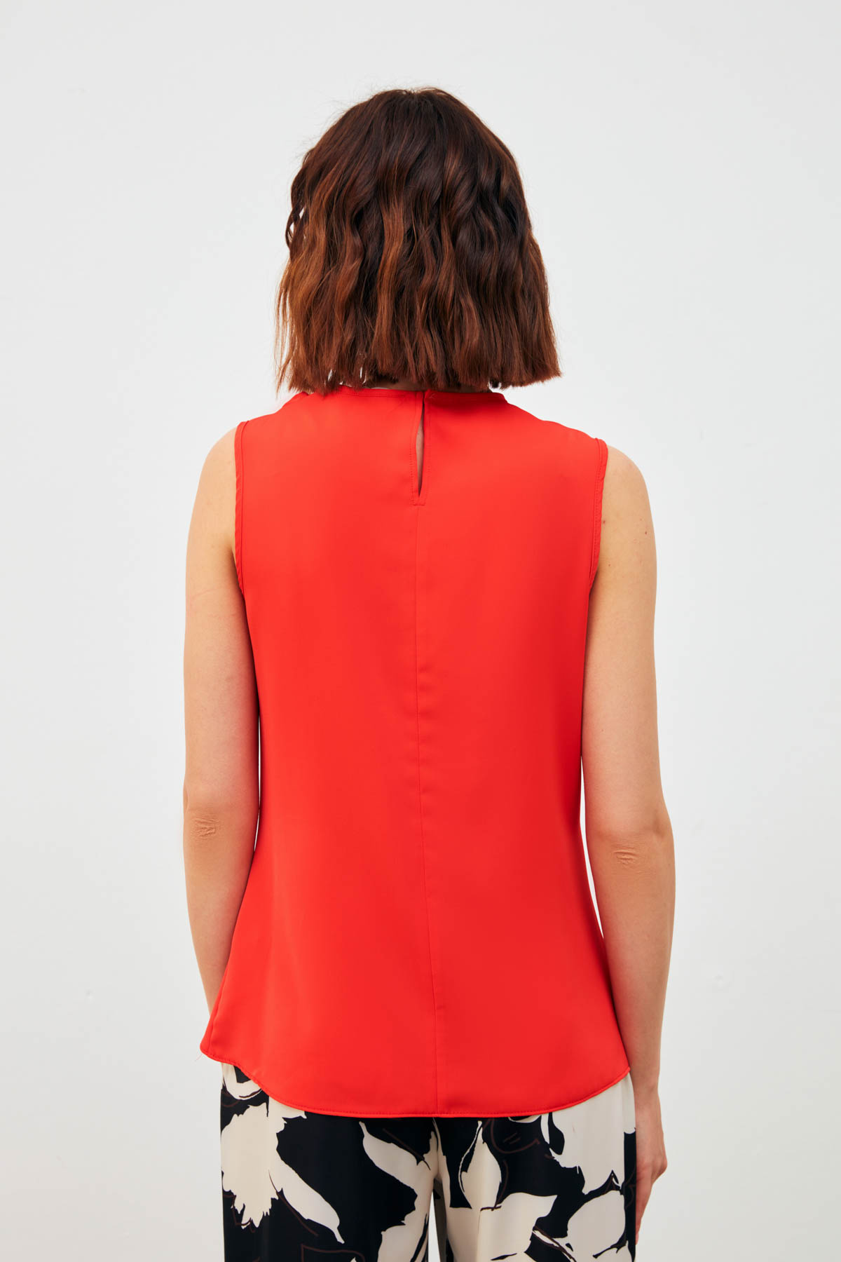 Degaje Yaka Kolsuz Bluz - MERCAN