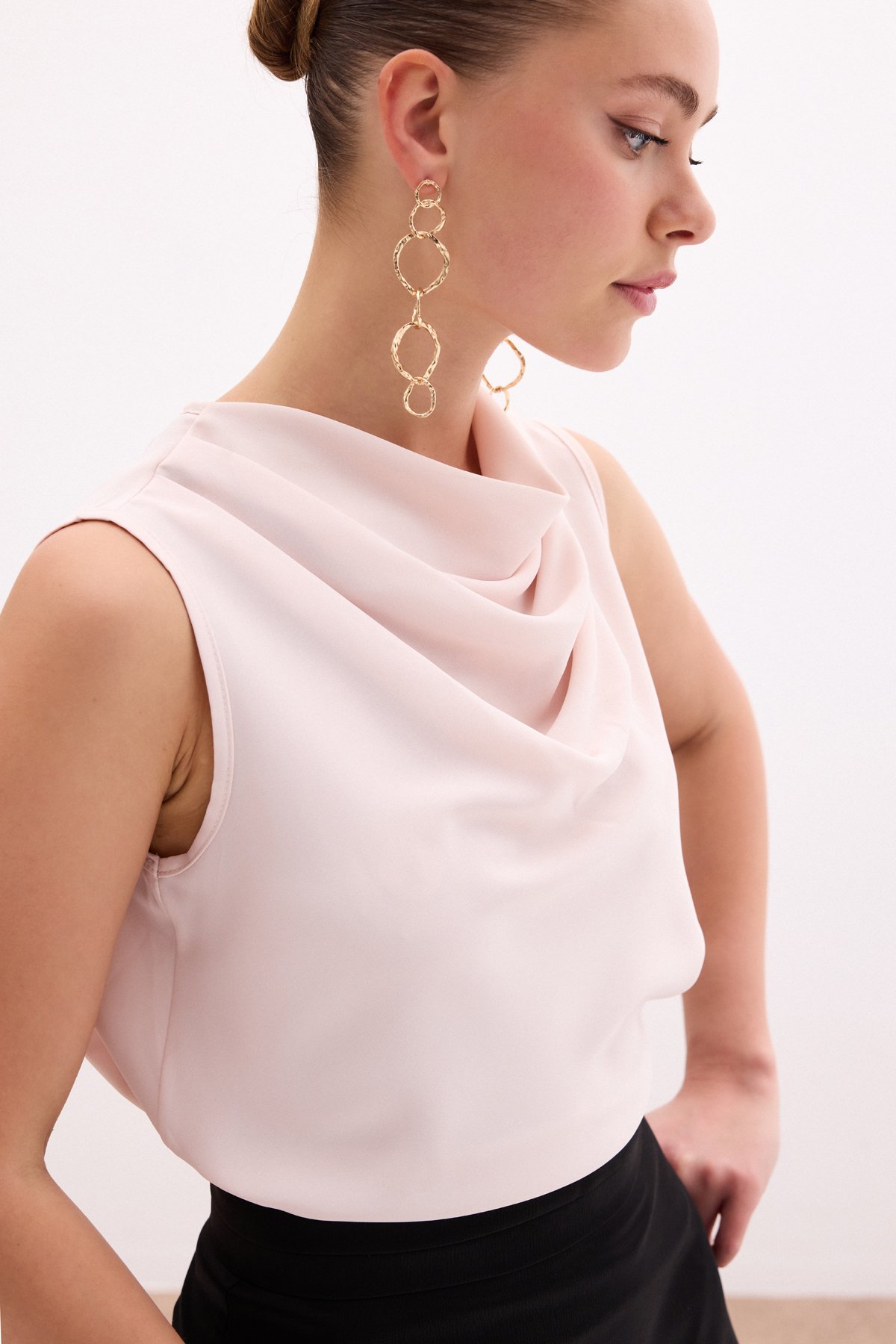 Degaje Yaka Kolsuz Bluz - Pudra