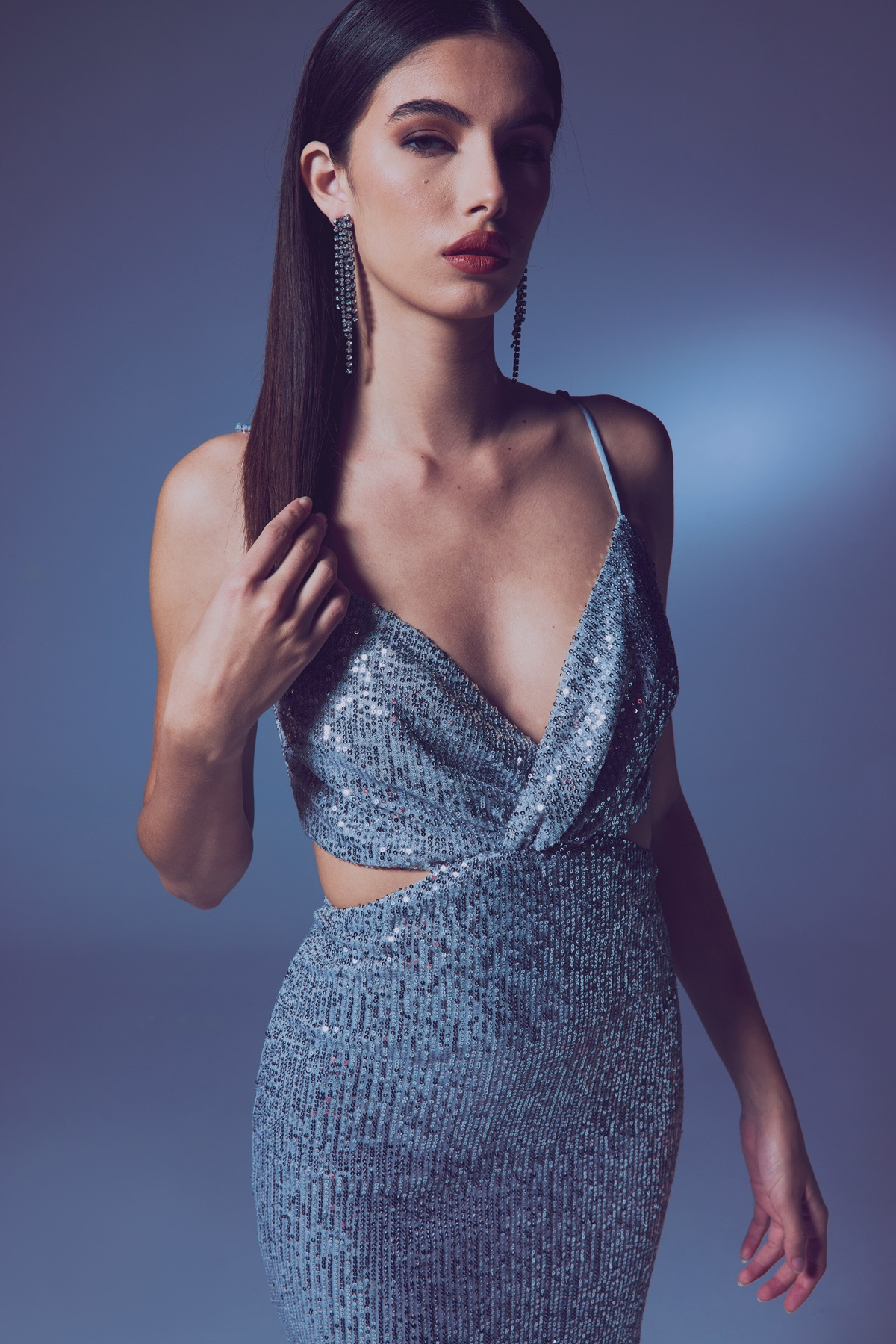 Dekolteli Payet Elbise - Gümüş