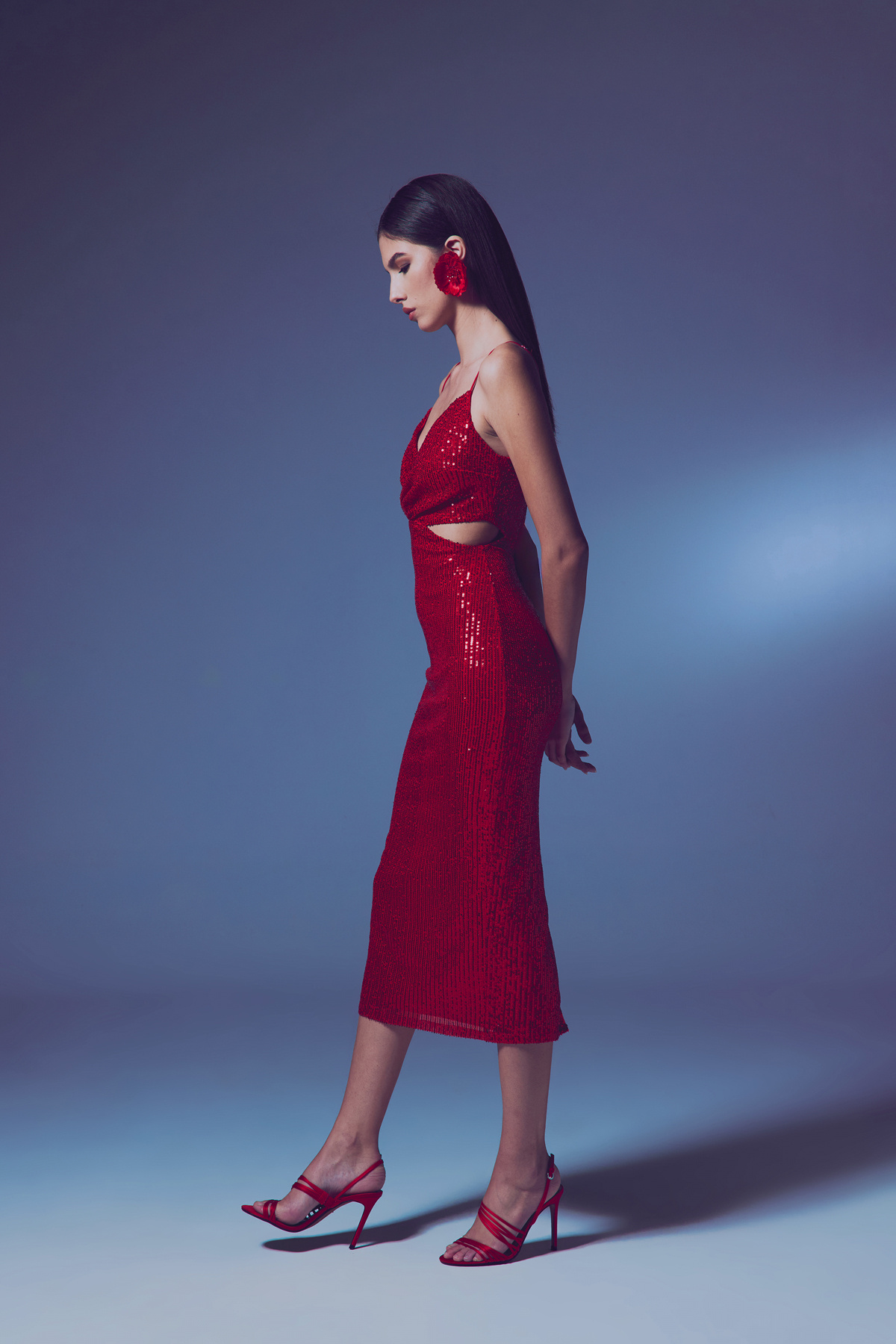 Dekolteli Payet Elbise - Kırmızı