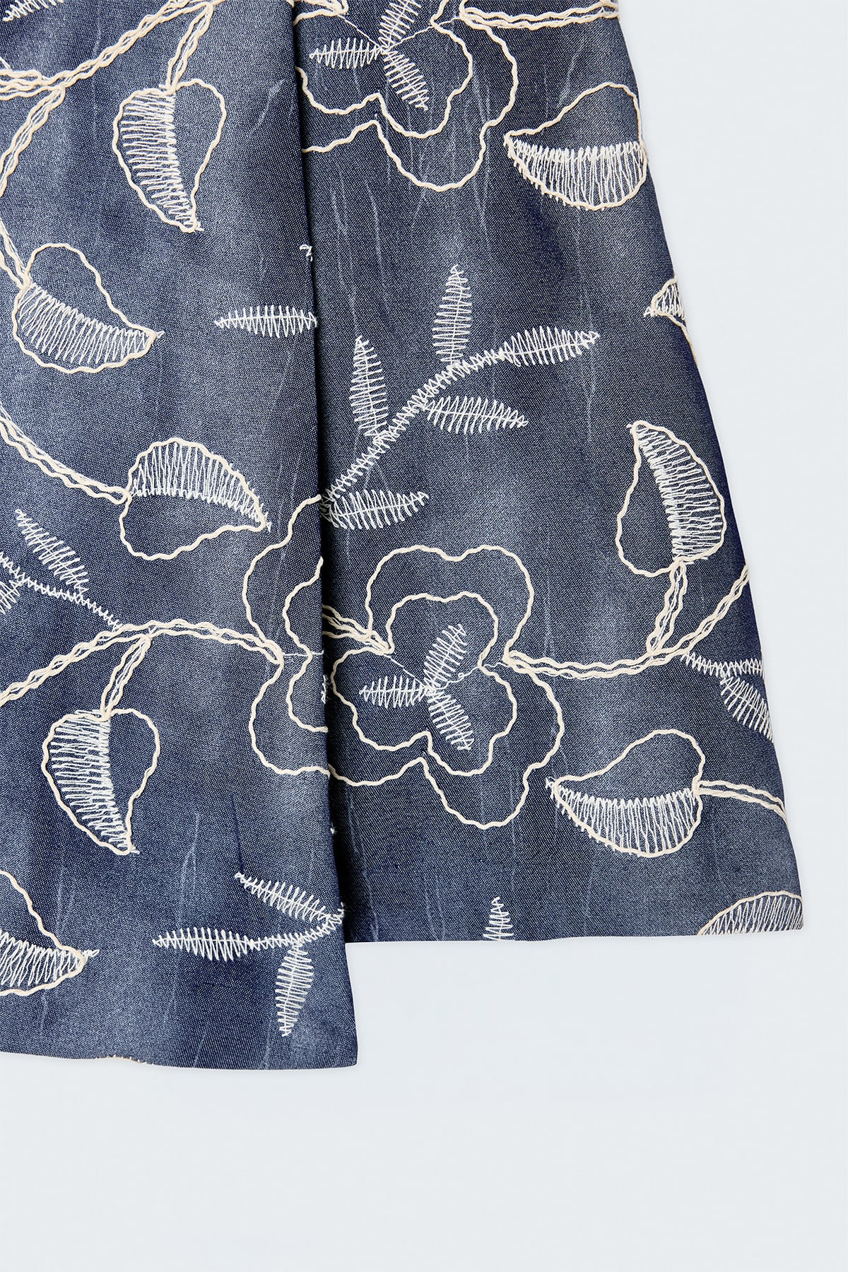 Denim Görünümlü Nakışlı Şort Etek - Lacivert