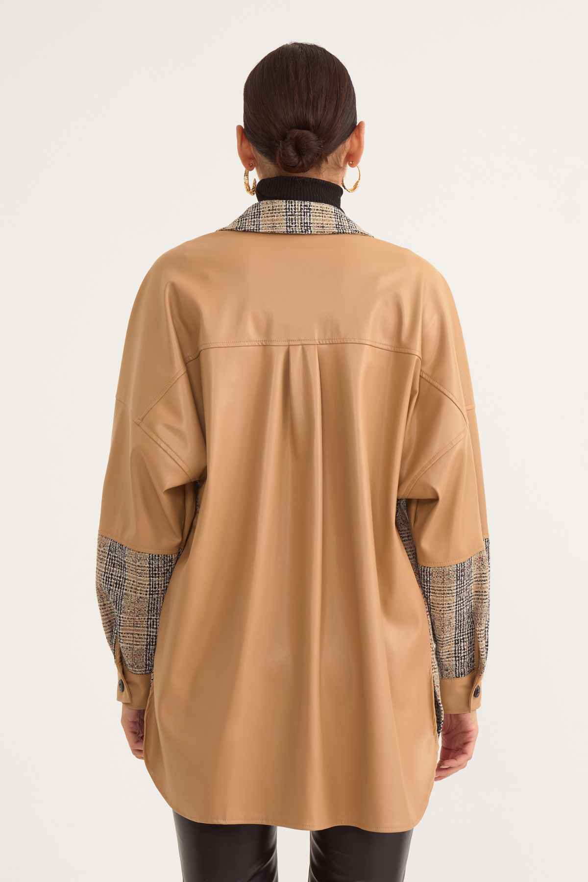 Textured shirt with leather details - BEIGE