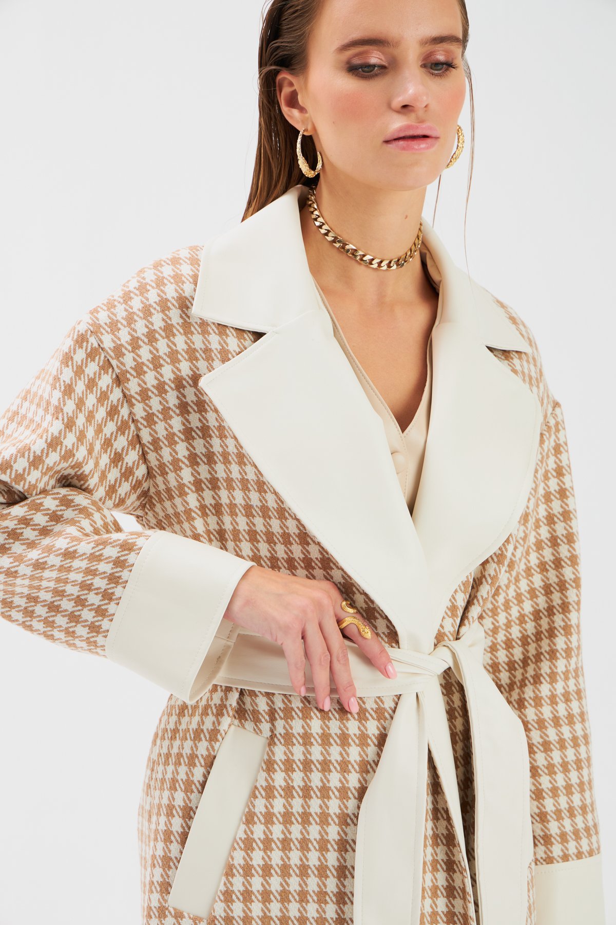 Deri Detaylı Kazayağı Kaban - CAMEL