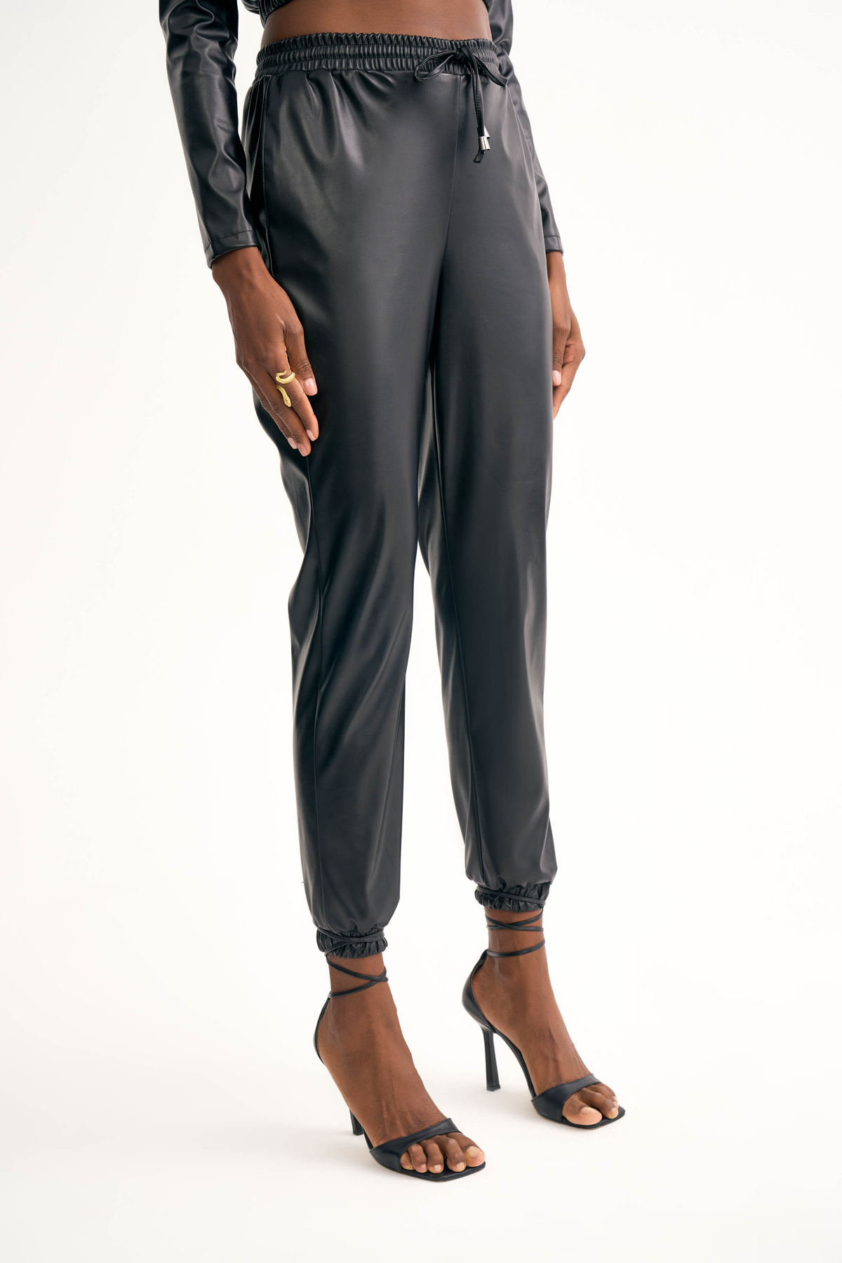 Deri jogger pantolon - SİYAH